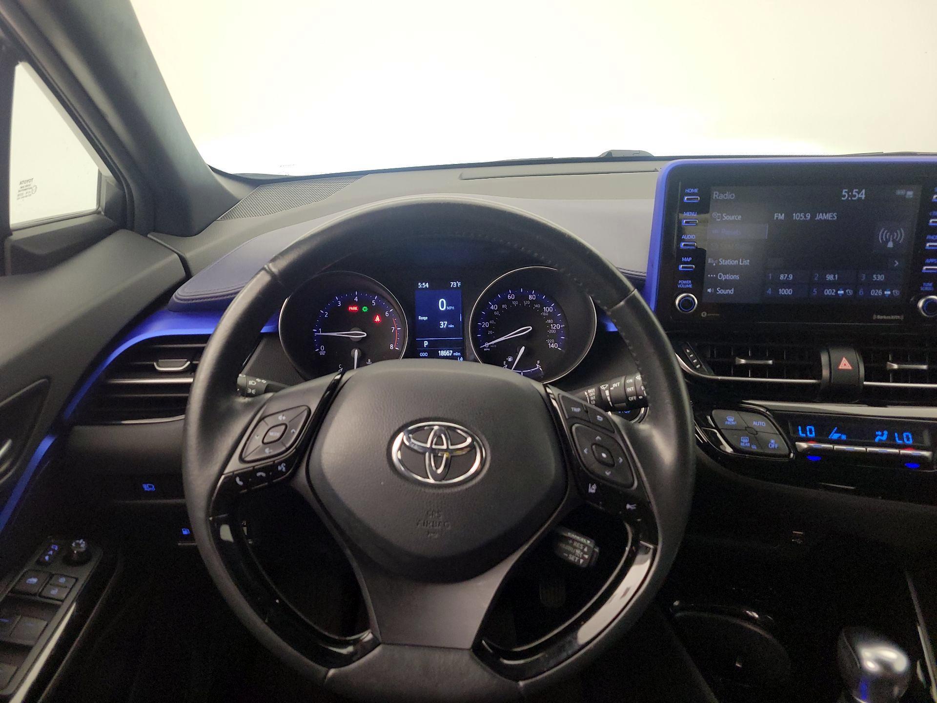 Thumbnail: 2022 Toyota C-HR - 10