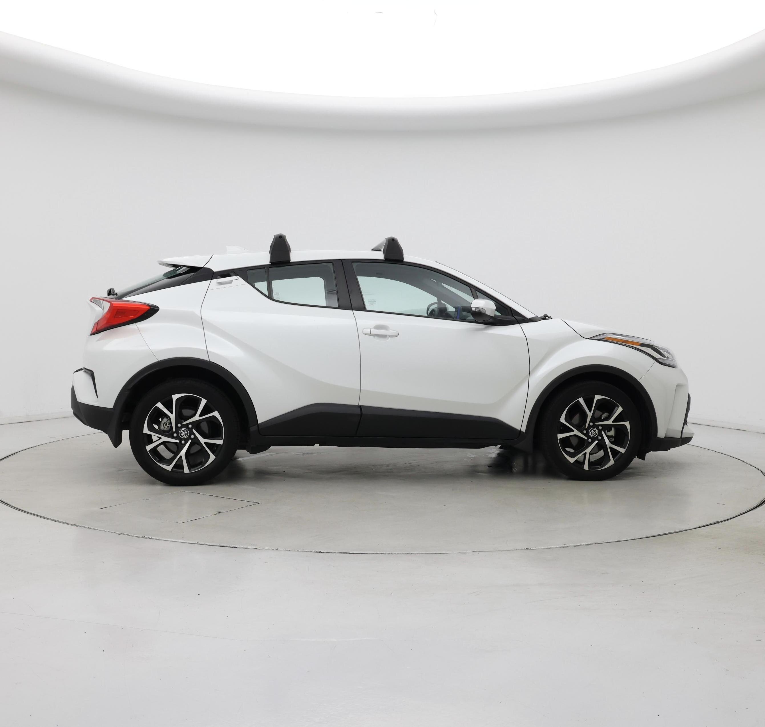 Thumbnail: 2022 Toyota C-HR - 7