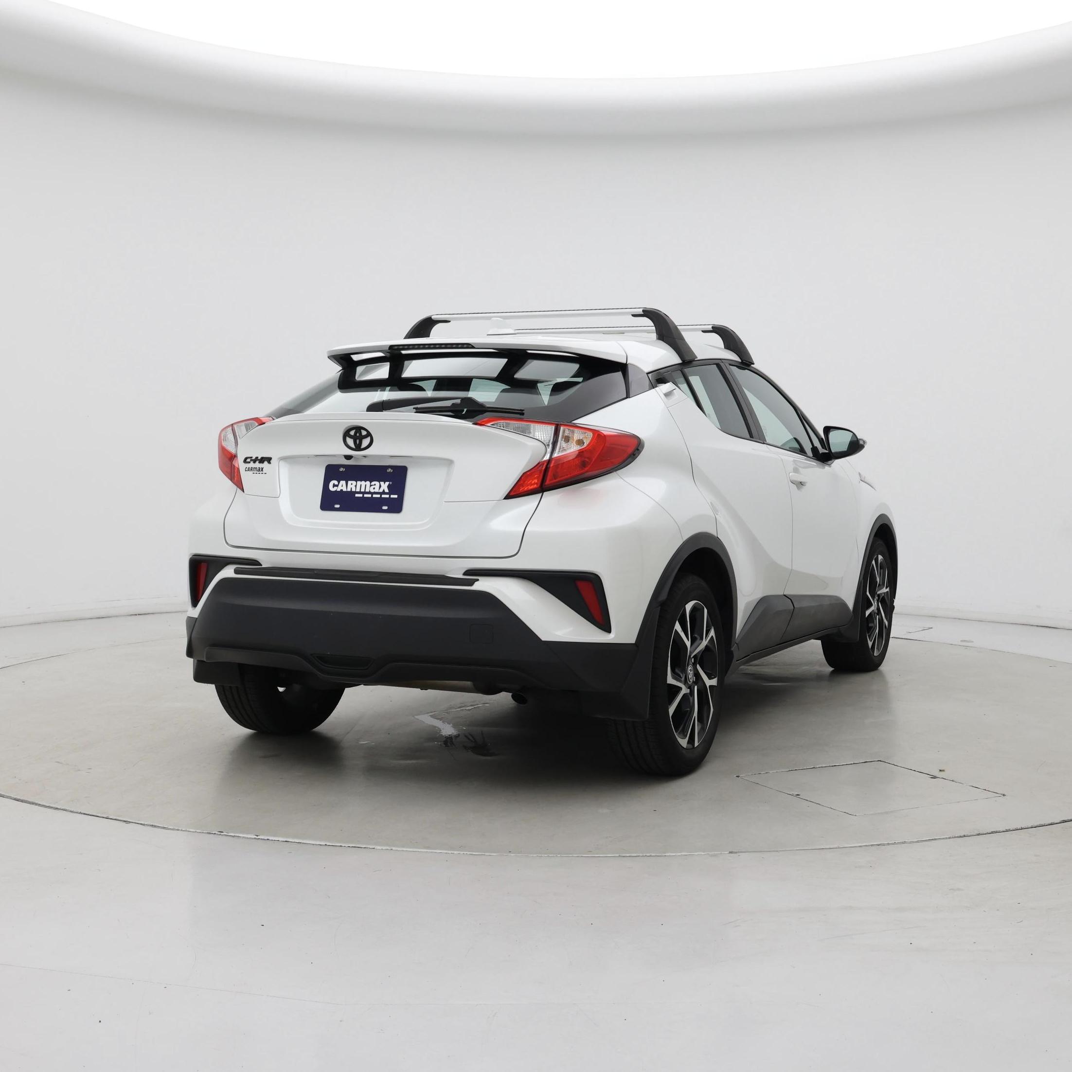 Thumbnail: 2022 Toyota C-HR - 8