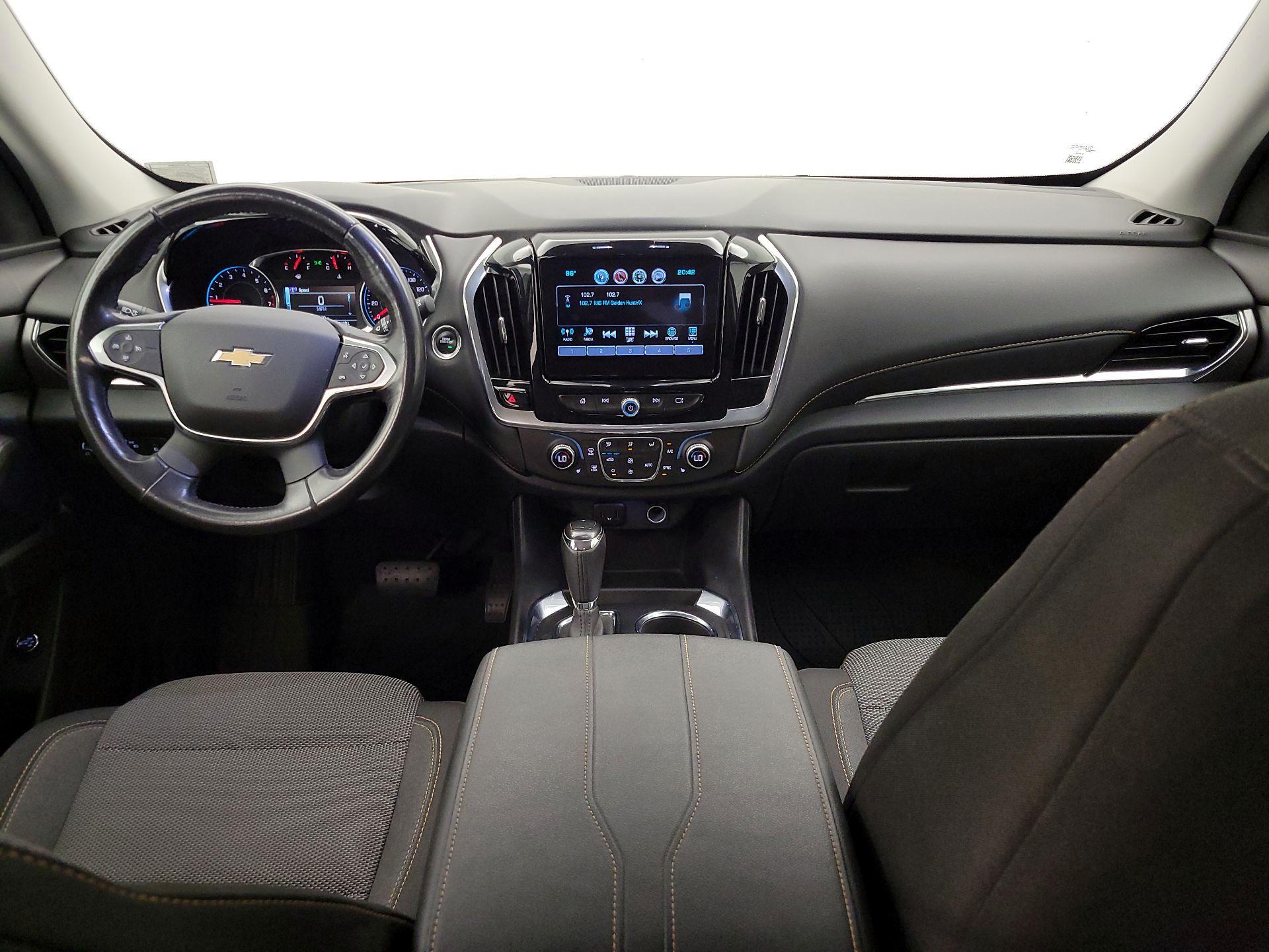 Thumbnail: 2018 Chevrolet Traverse - 9