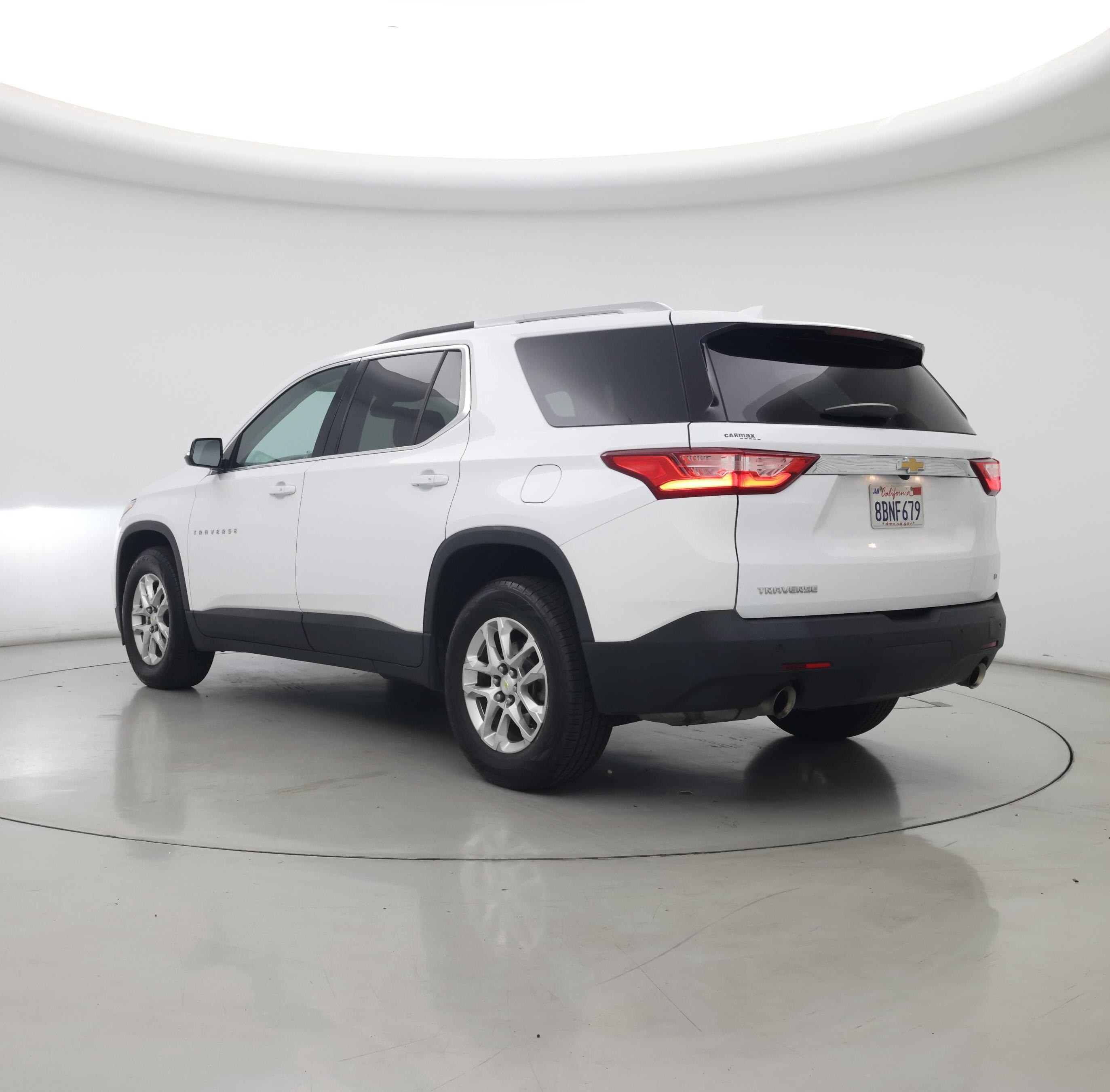 Thumbnail: 2018 Chevrolet Traverse - 2