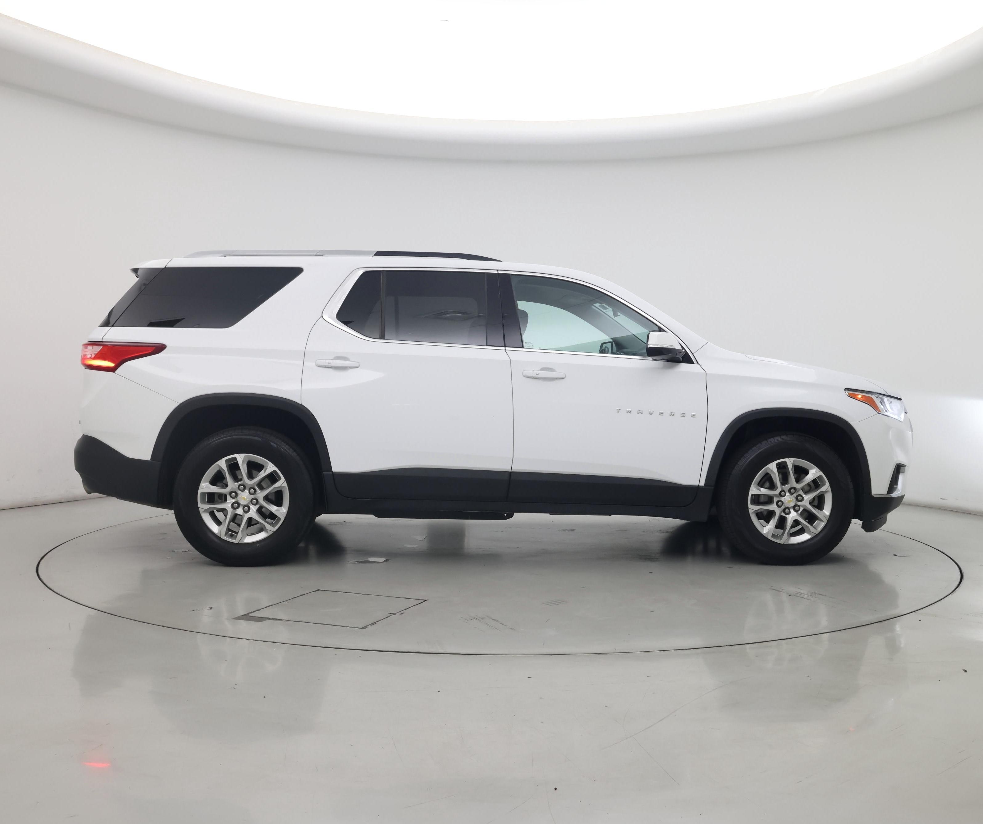 Thumbnail: 2018 Chevrolet Traverse - 7