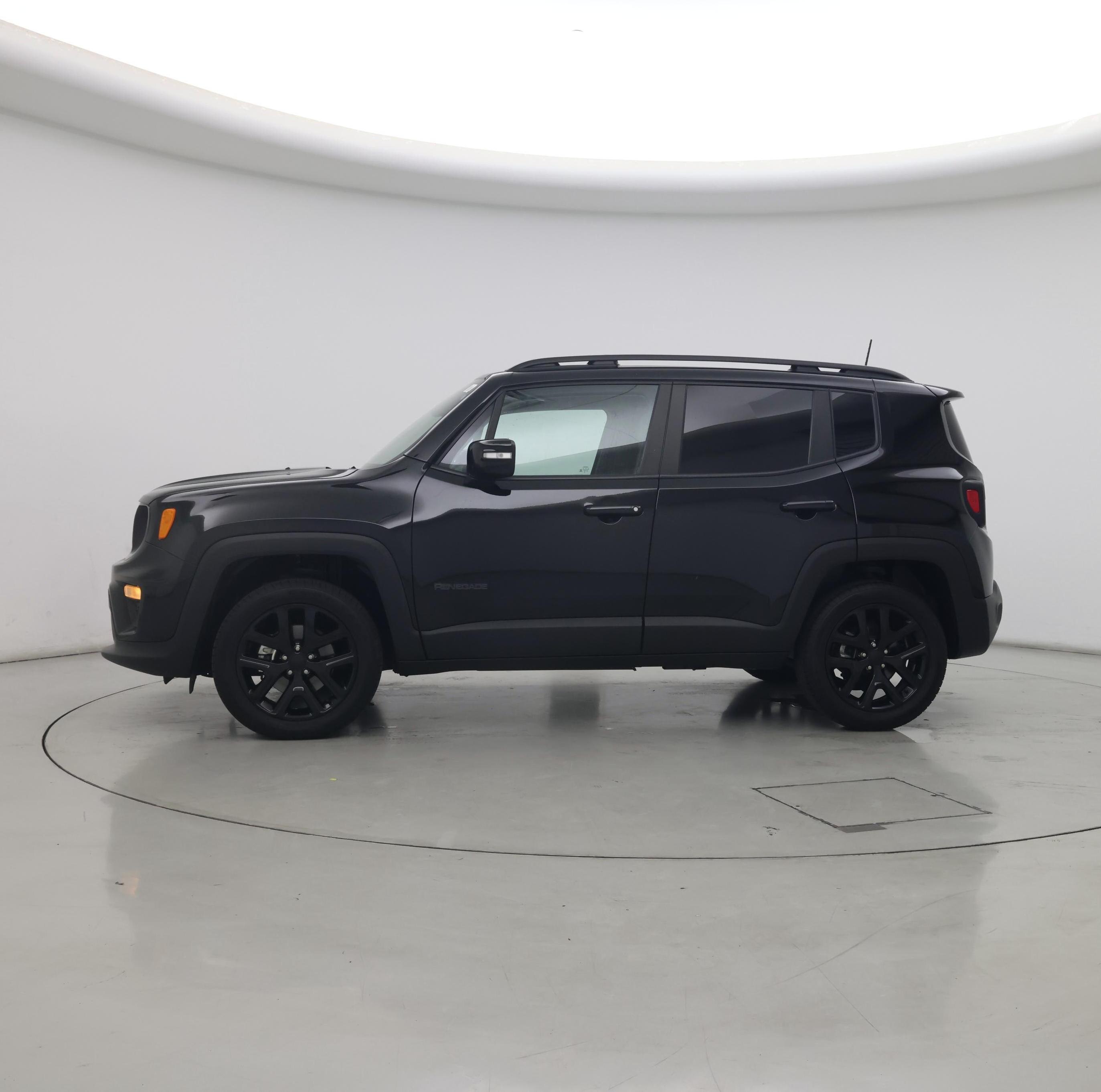 Thumbnail: 2023 Jeep Renegade - 3