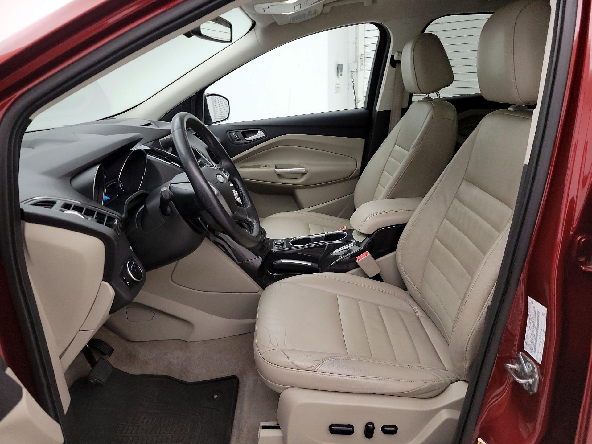 Thumbnail: 2016 Ford Escape - 11
