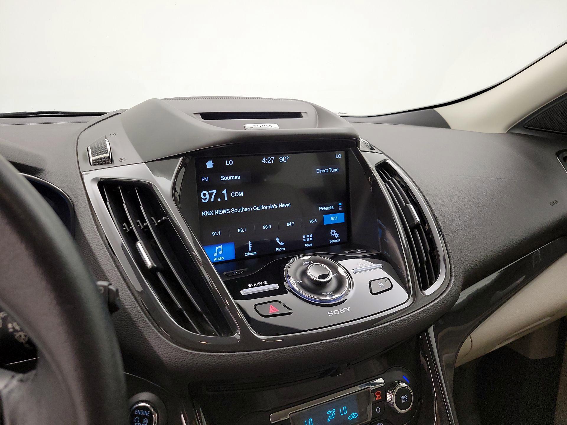 Thumbnail: 2016 Ford Escape - 15