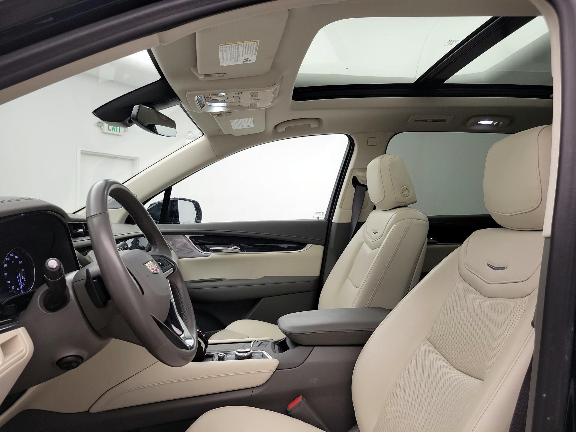 Thumbnail: 2024 Cadillac XT6 - 20