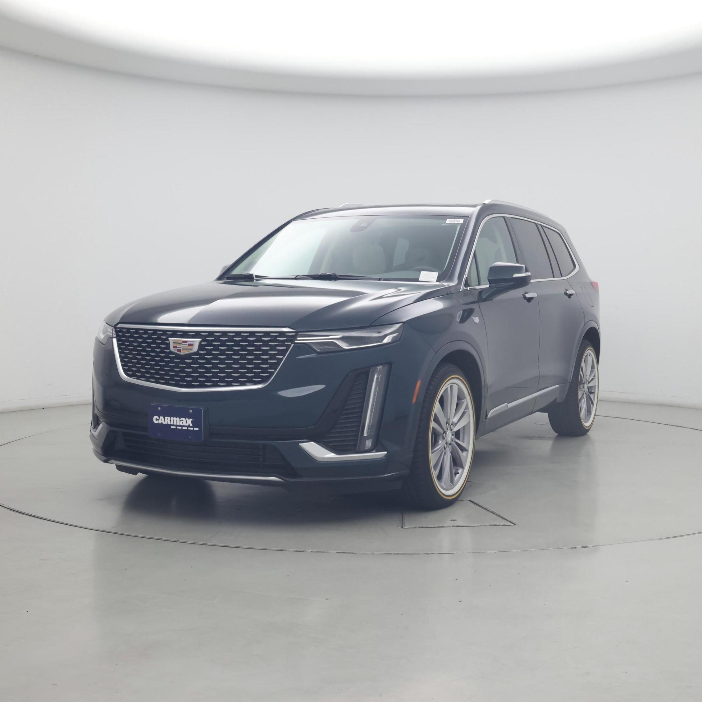 Thumbnail: 2024 Cadillac XT6 - 4