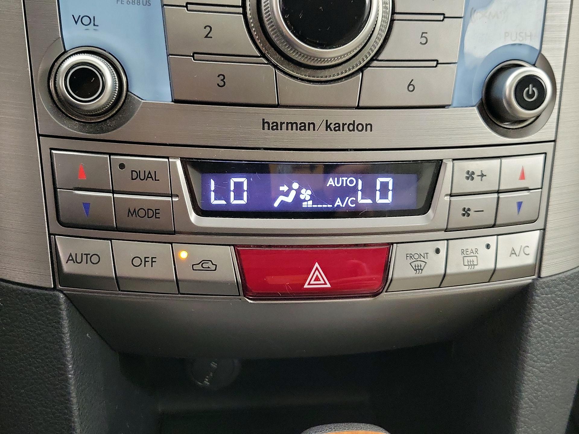 Thumbnail: 2014 Subaru Outback - 17