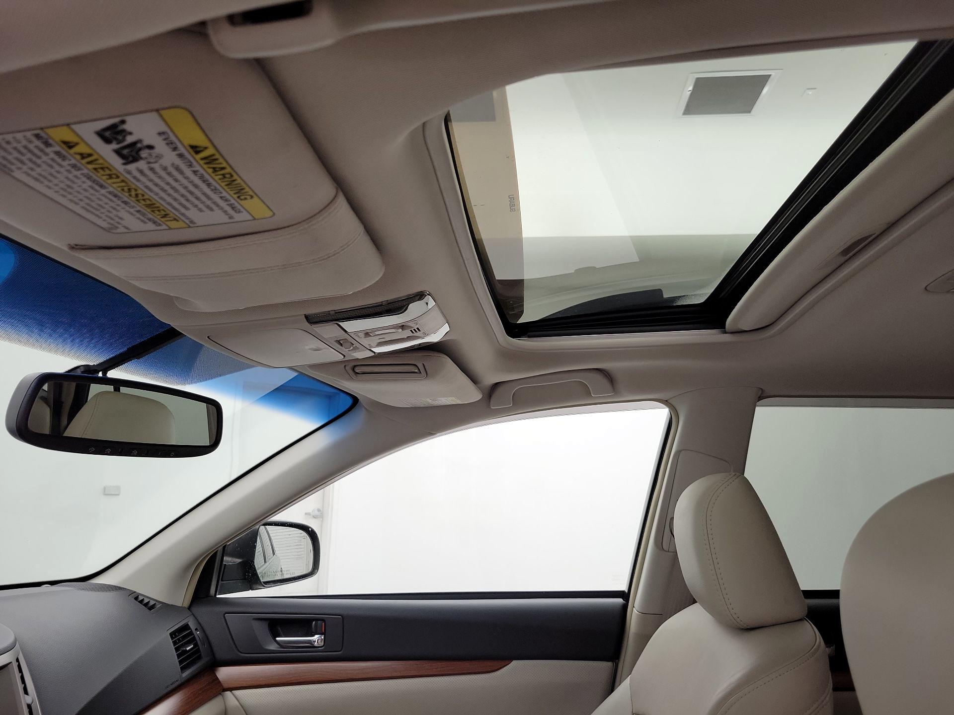 Thumbnail: 2014 Subaru Outback - 20