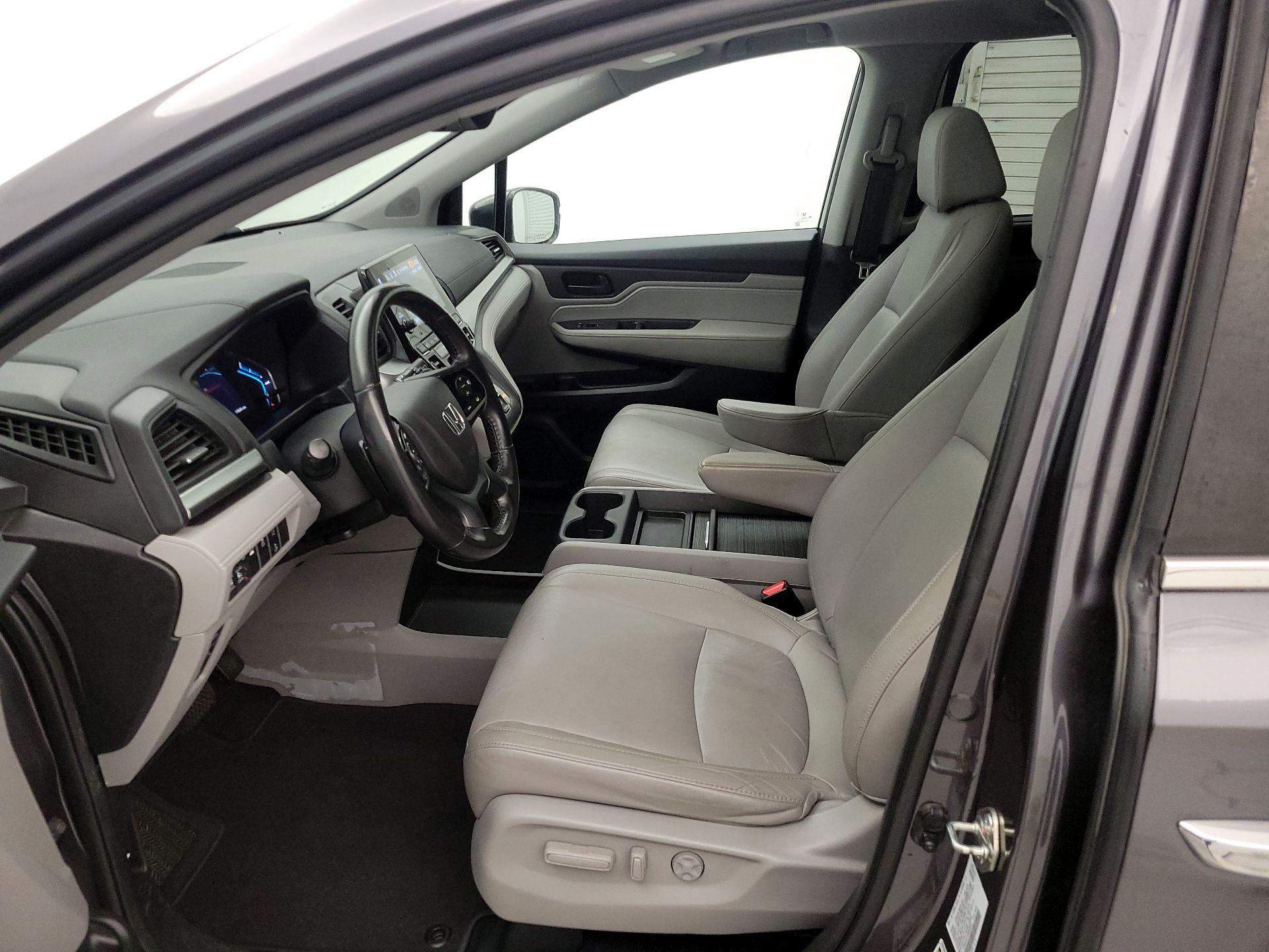 Thumbnail: 2019 Honda Odyssey - 11