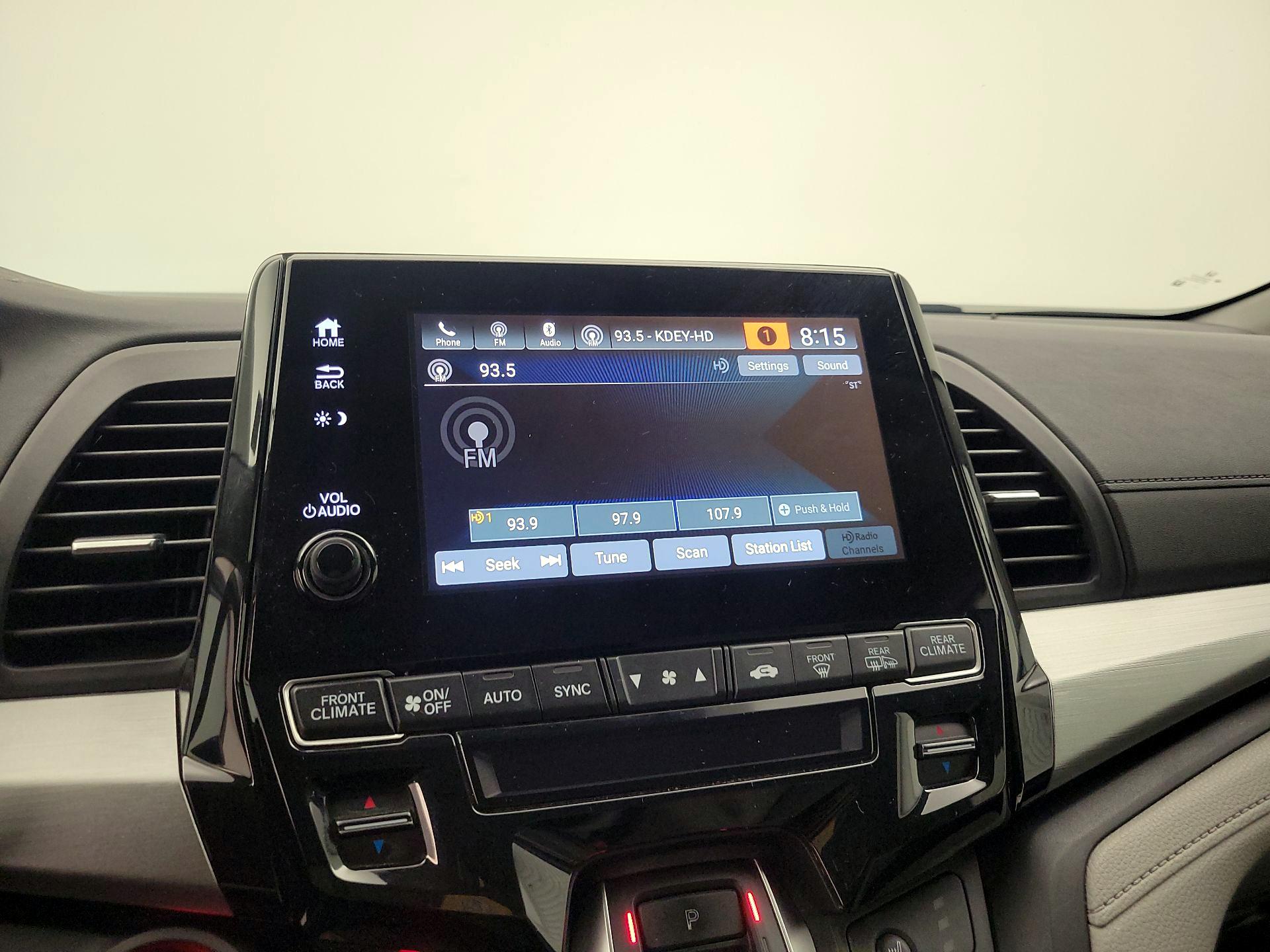 Thumbnail: 2019 Honda Odyssey - 15