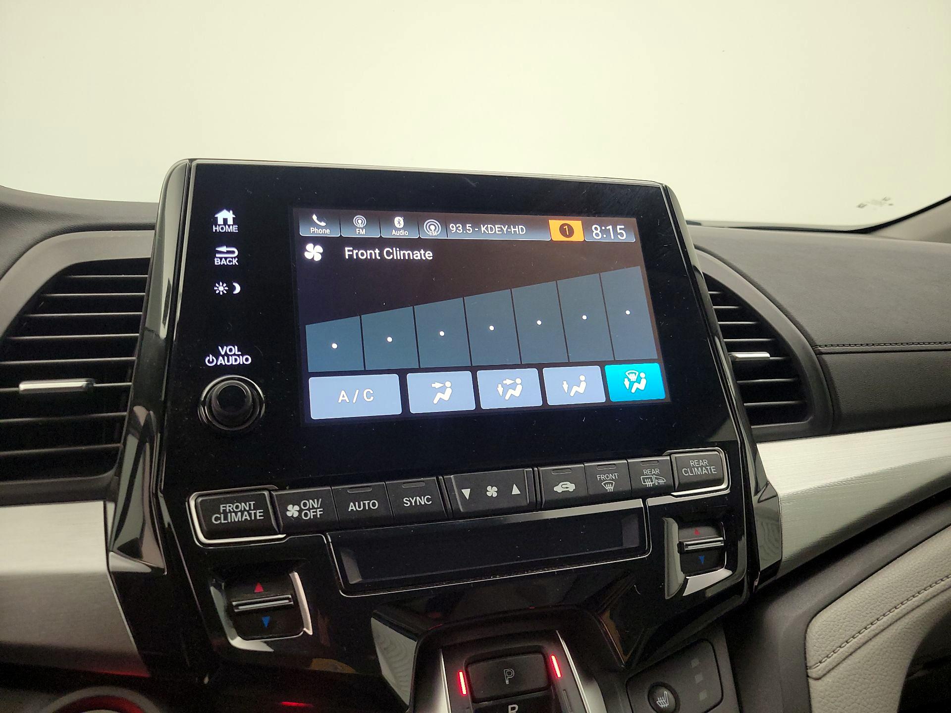 Thumbnail: 2019 Honda Odyssey - 16