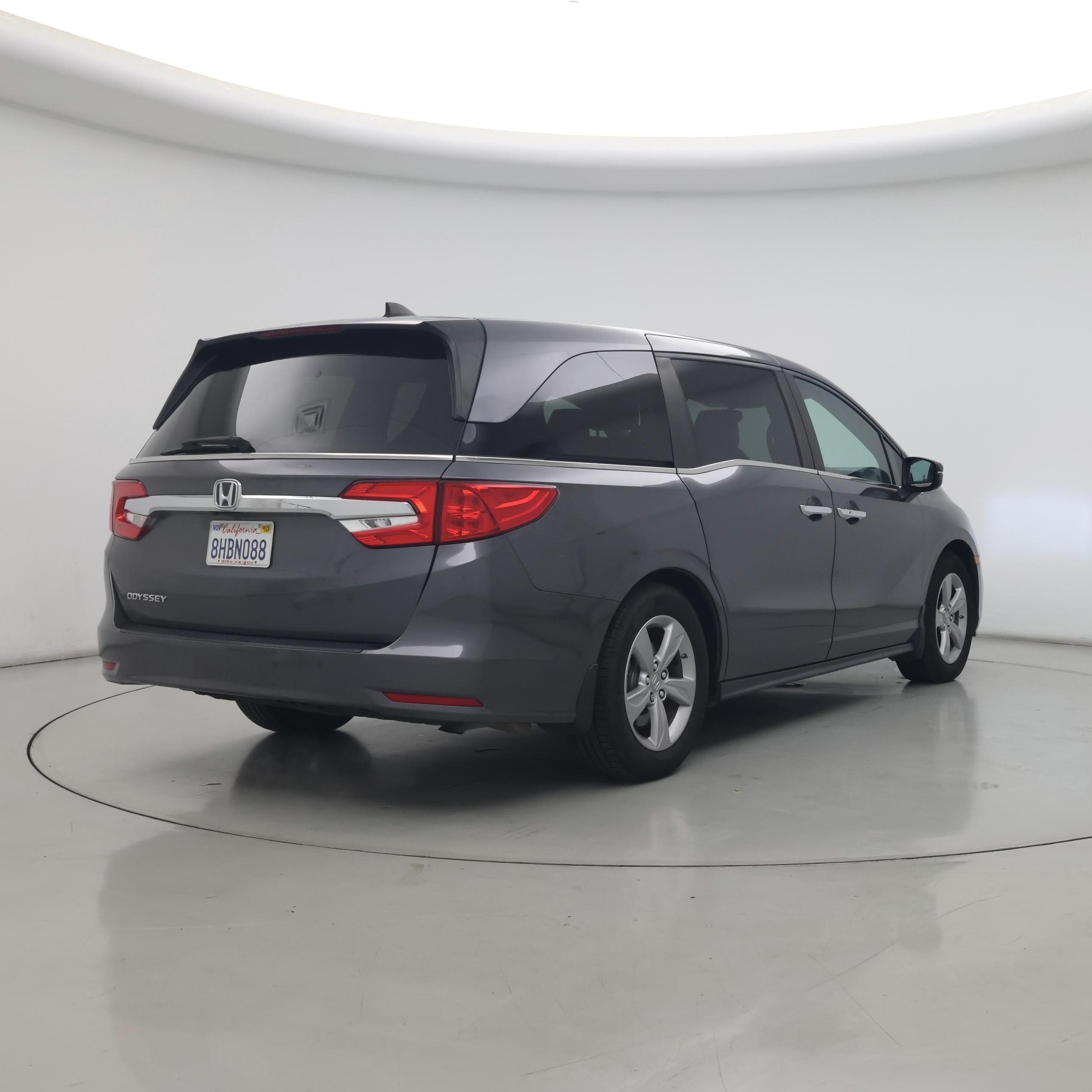 Thumbnail: 2019 Honda Odyssey - 8