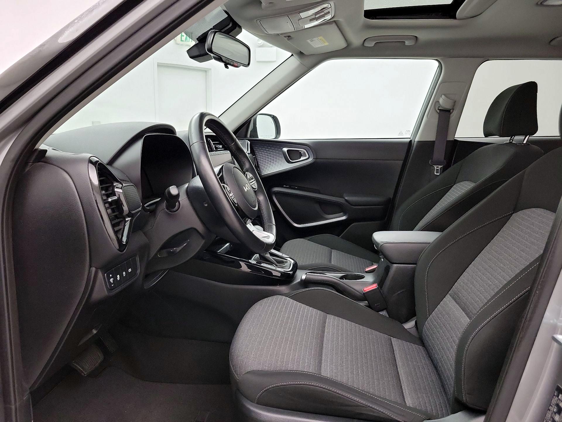 Thumbnail: 2023 Kia Soul - 11