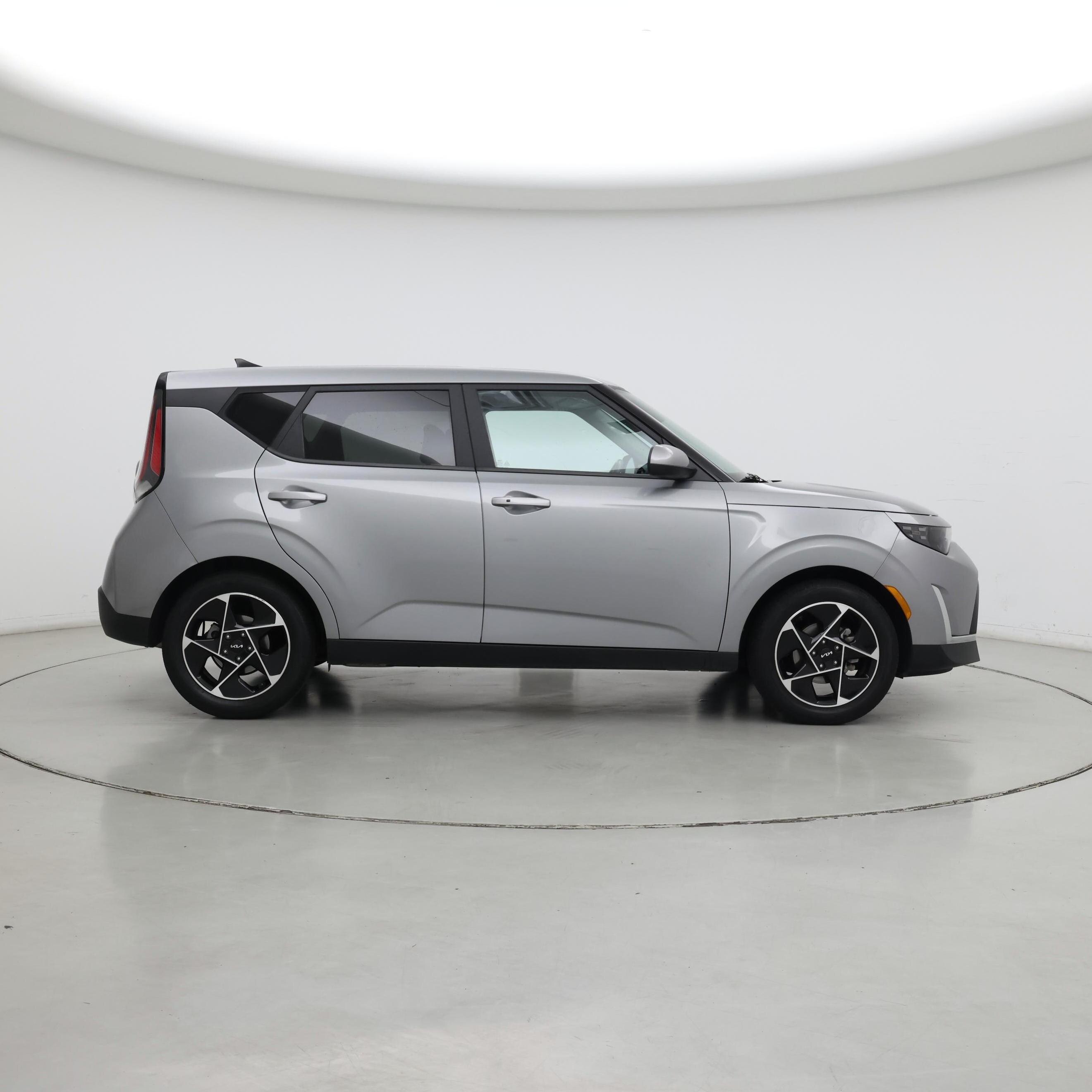 Thumbnail: 2023 Kia Soul - 7