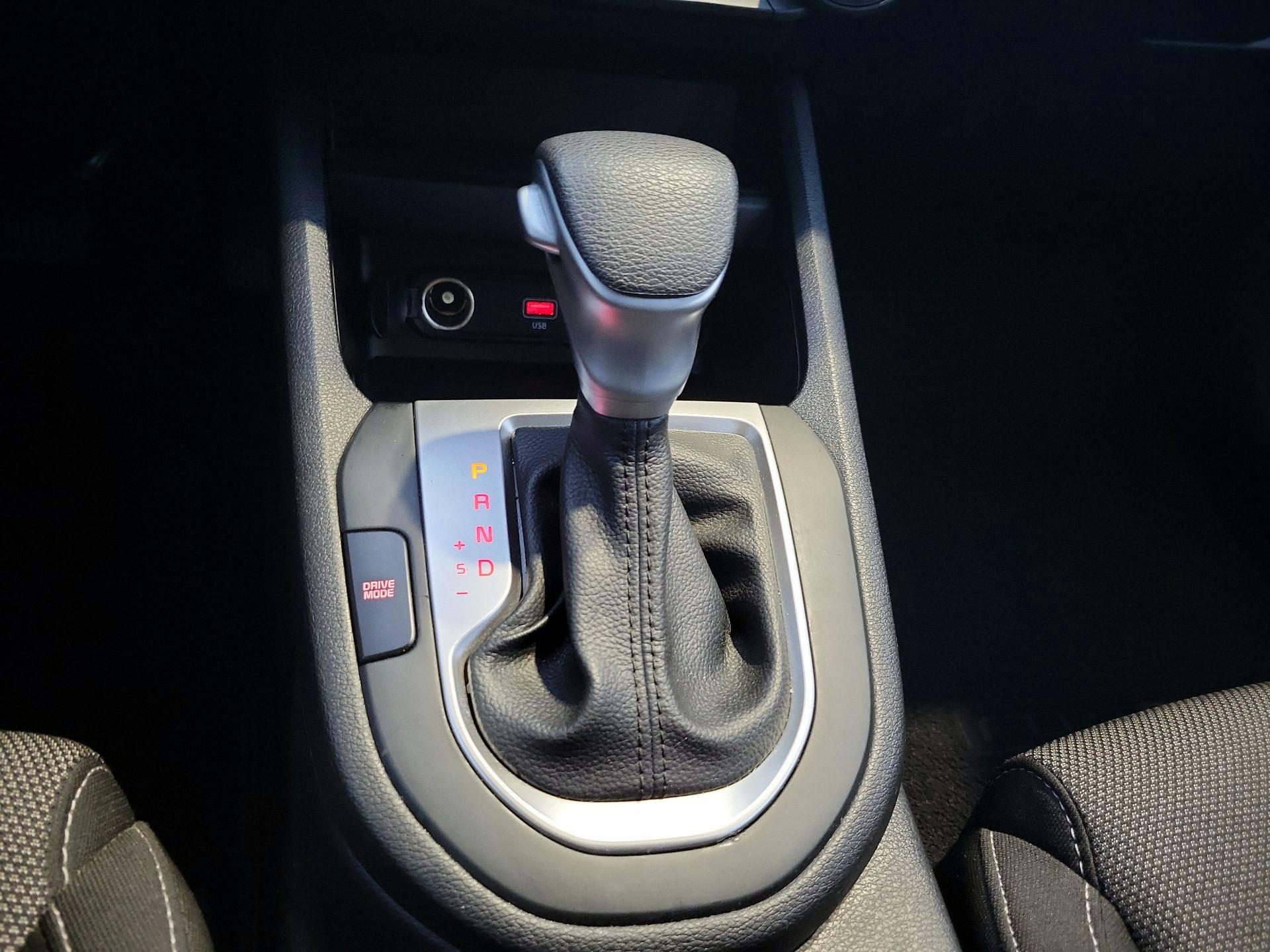 Thumbnail: 2023 Kia Forte - 17