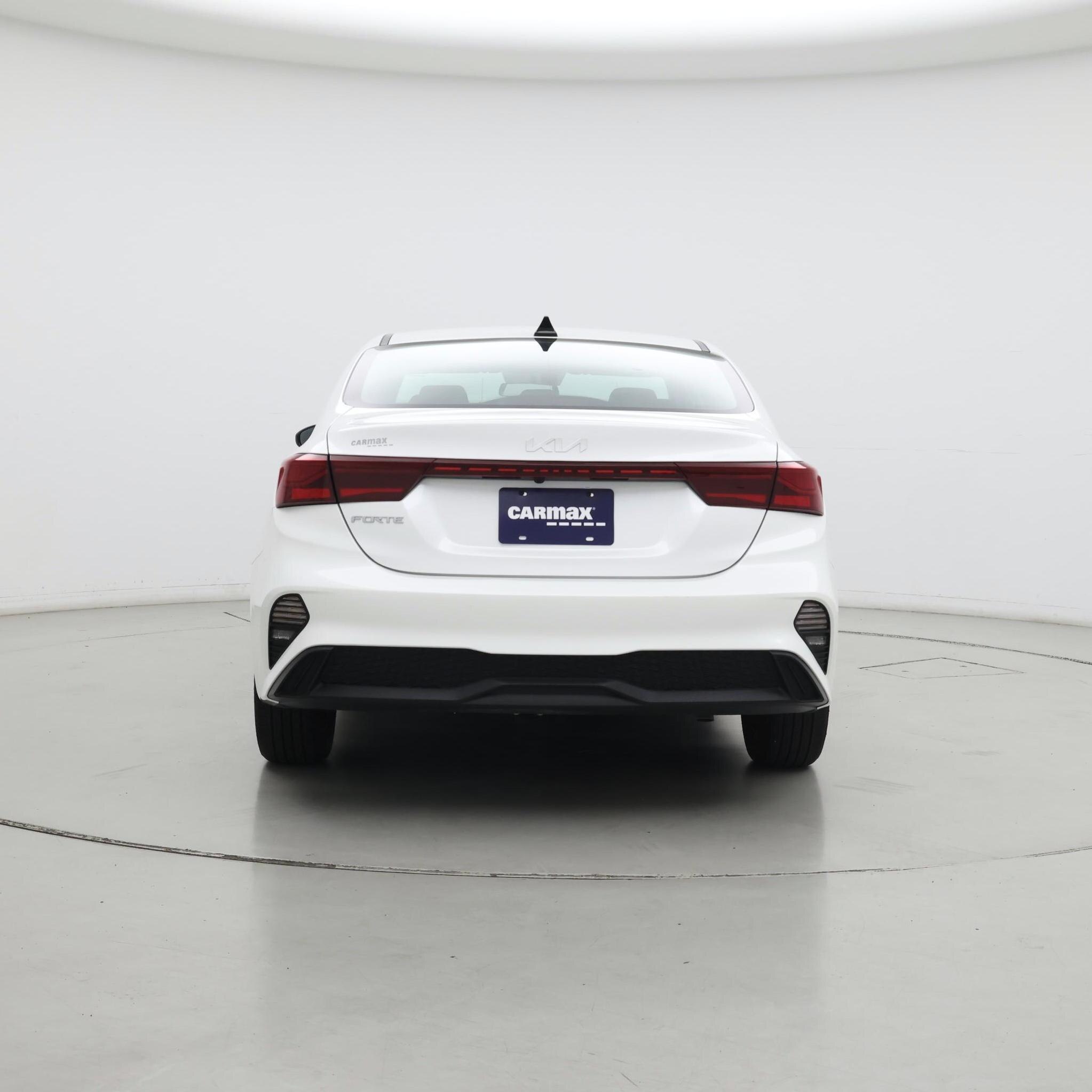 Thumbnail: 2023 Kia Forte - 6