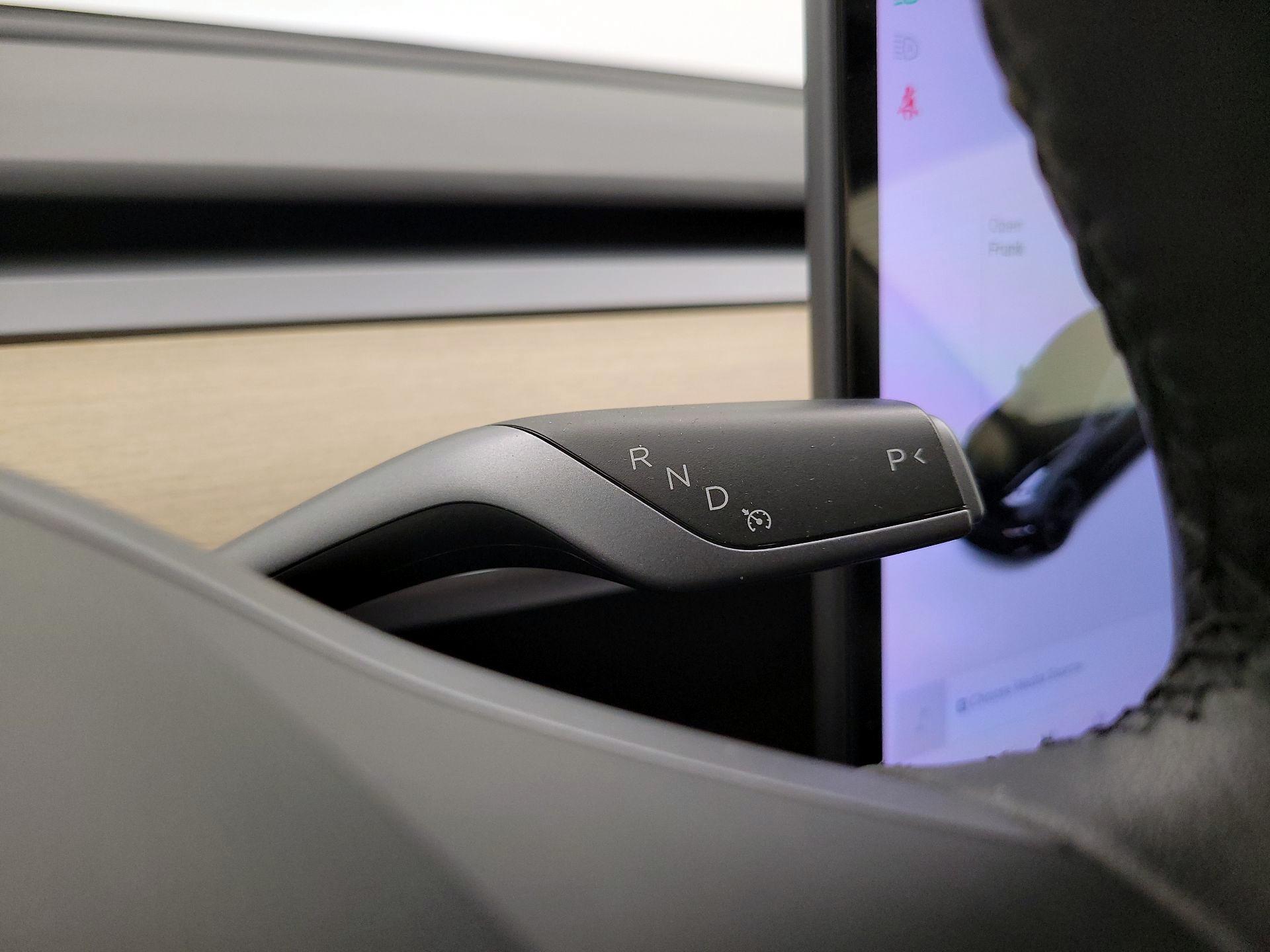 Thumbnail: 2021 Tesla Model 3 - 17