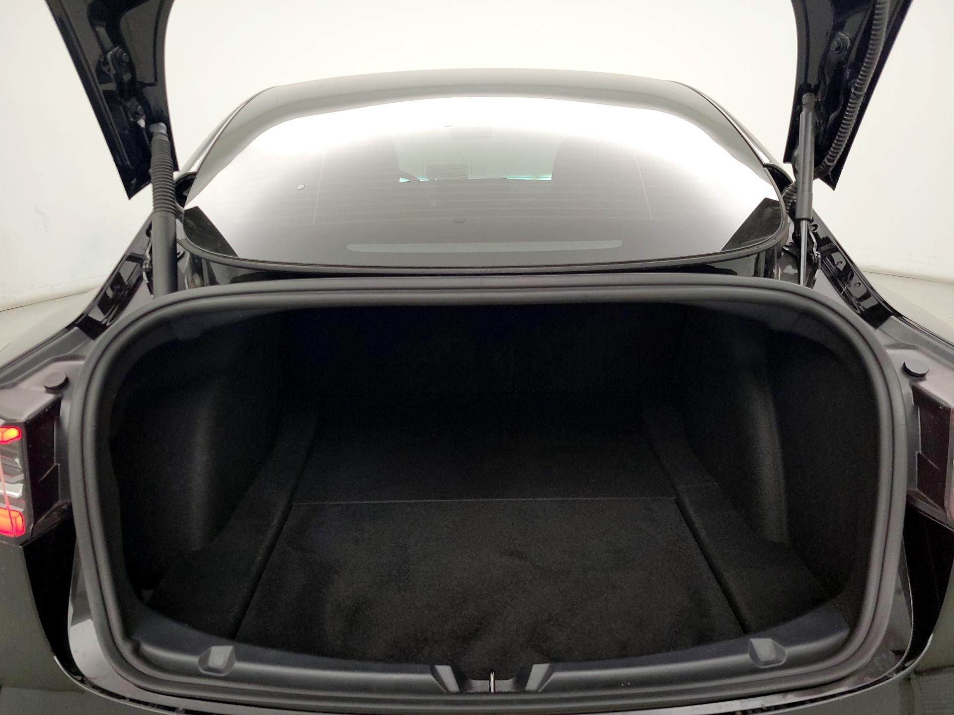 Thumbnail: 2021 Tesla Model 3 - 20
