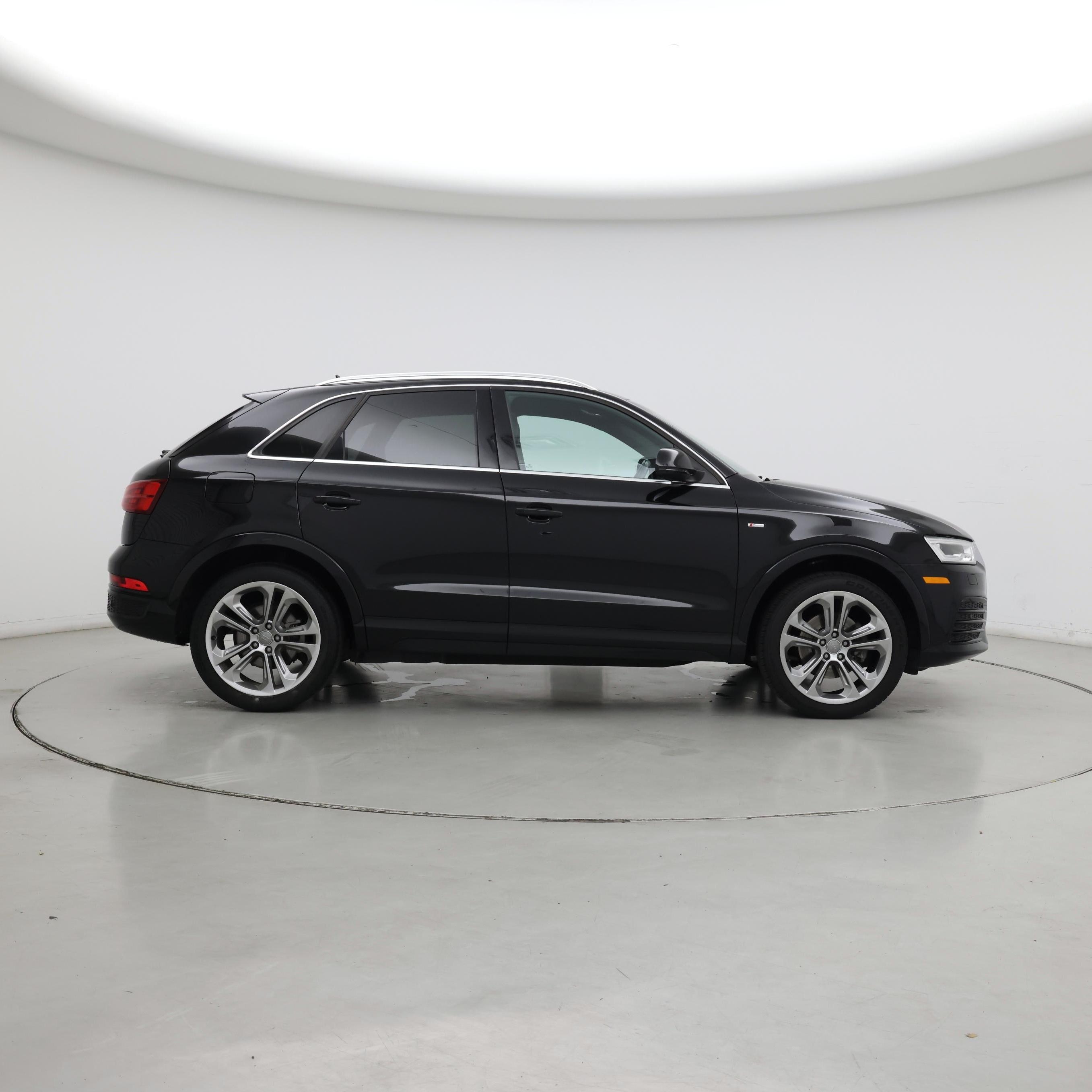 Thumbnail: 2016 Audi Q3 - 7