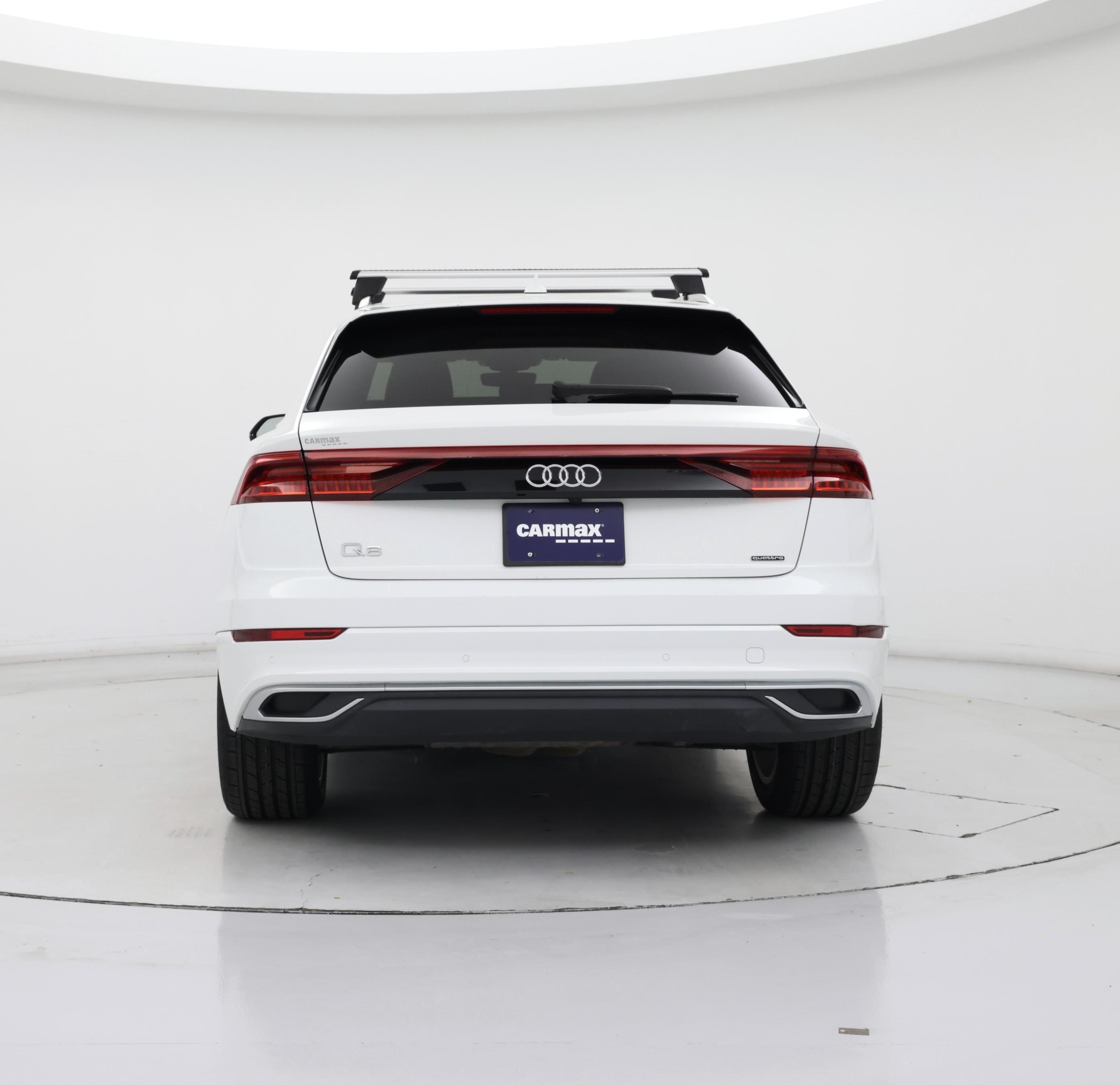 Thumbnail: 2022 Audi Q8 - 6