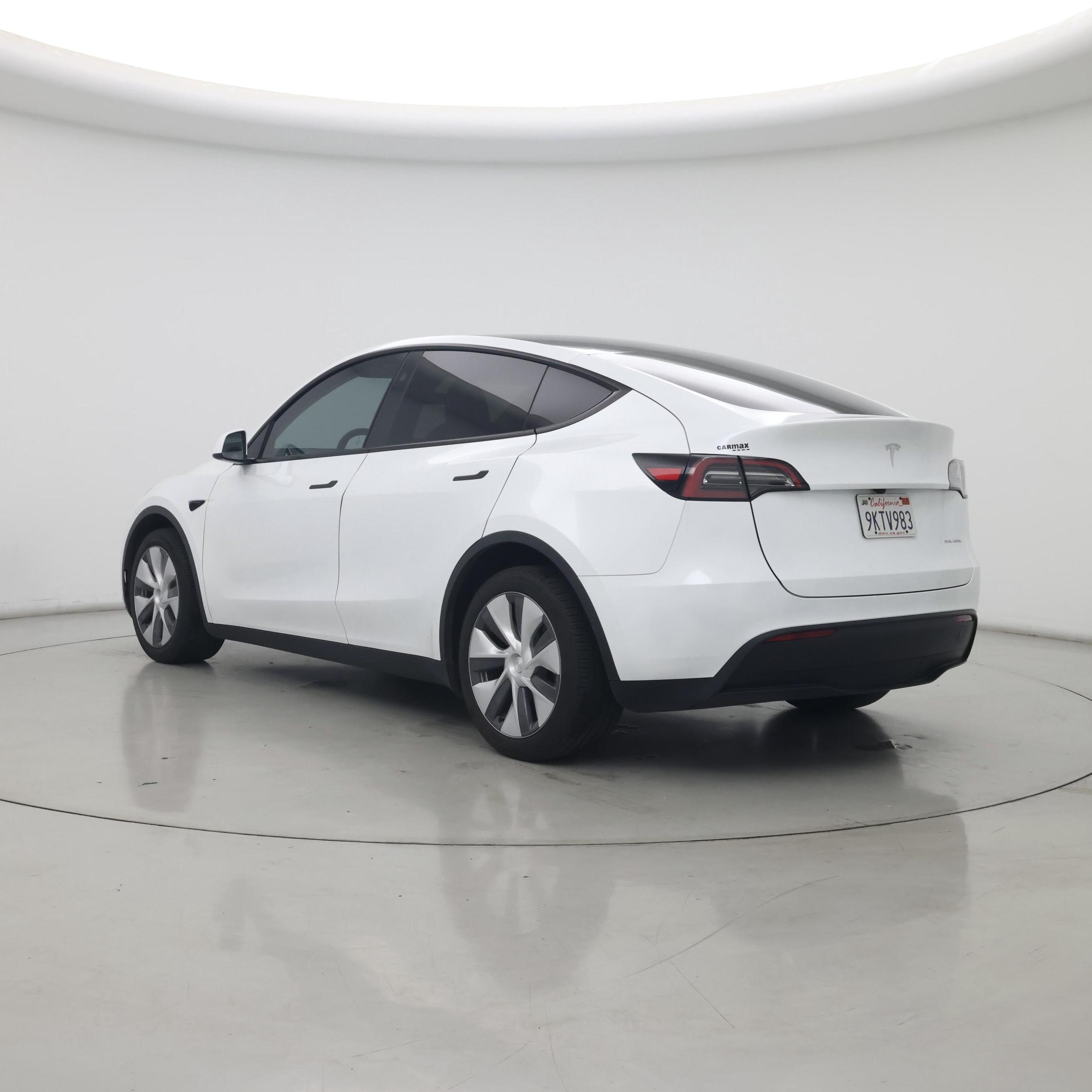 Thumbnail: 2024 Tesla Model Y - 2