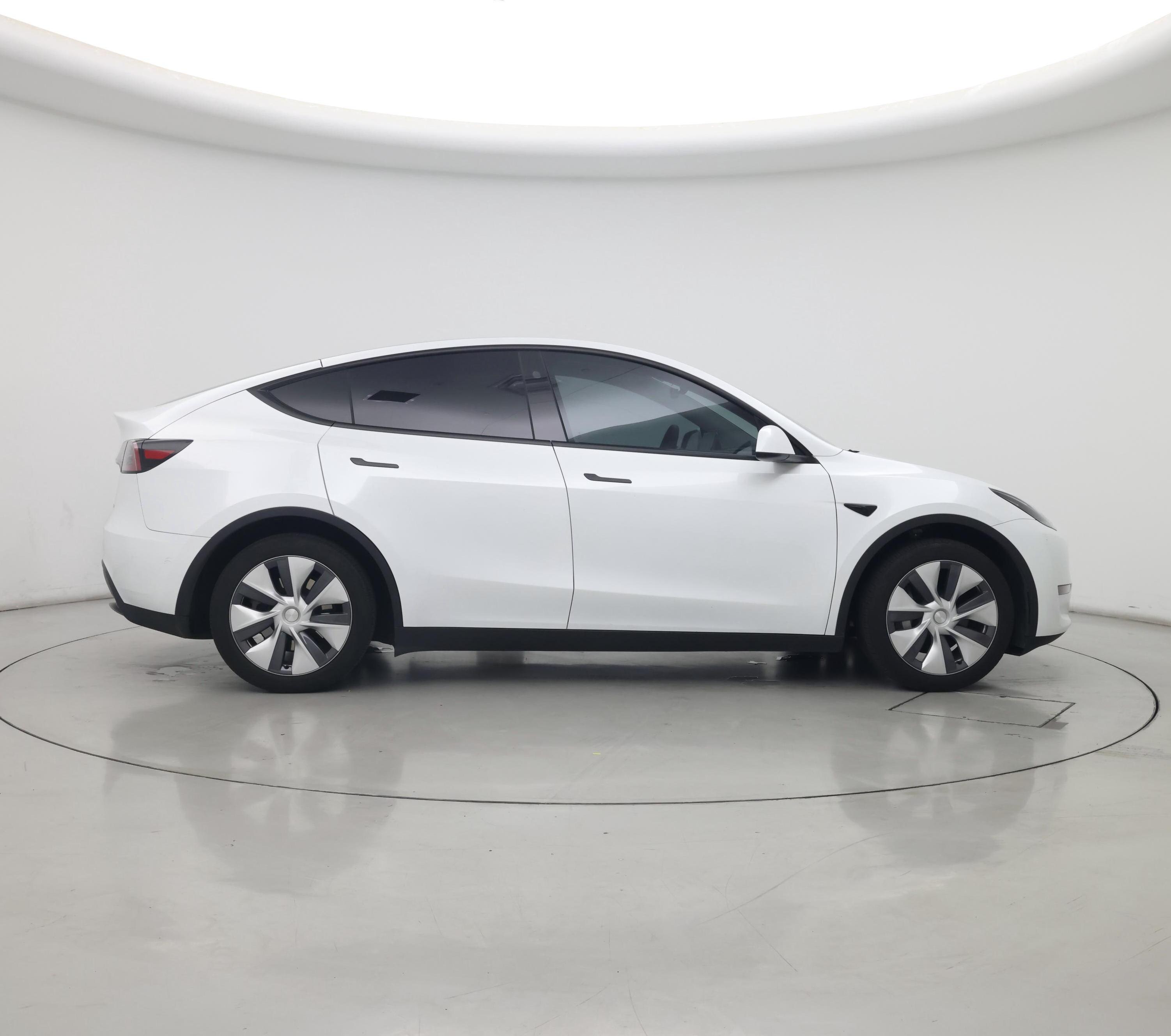 Thumbnail: 2024 Tesla Model Y - 7
