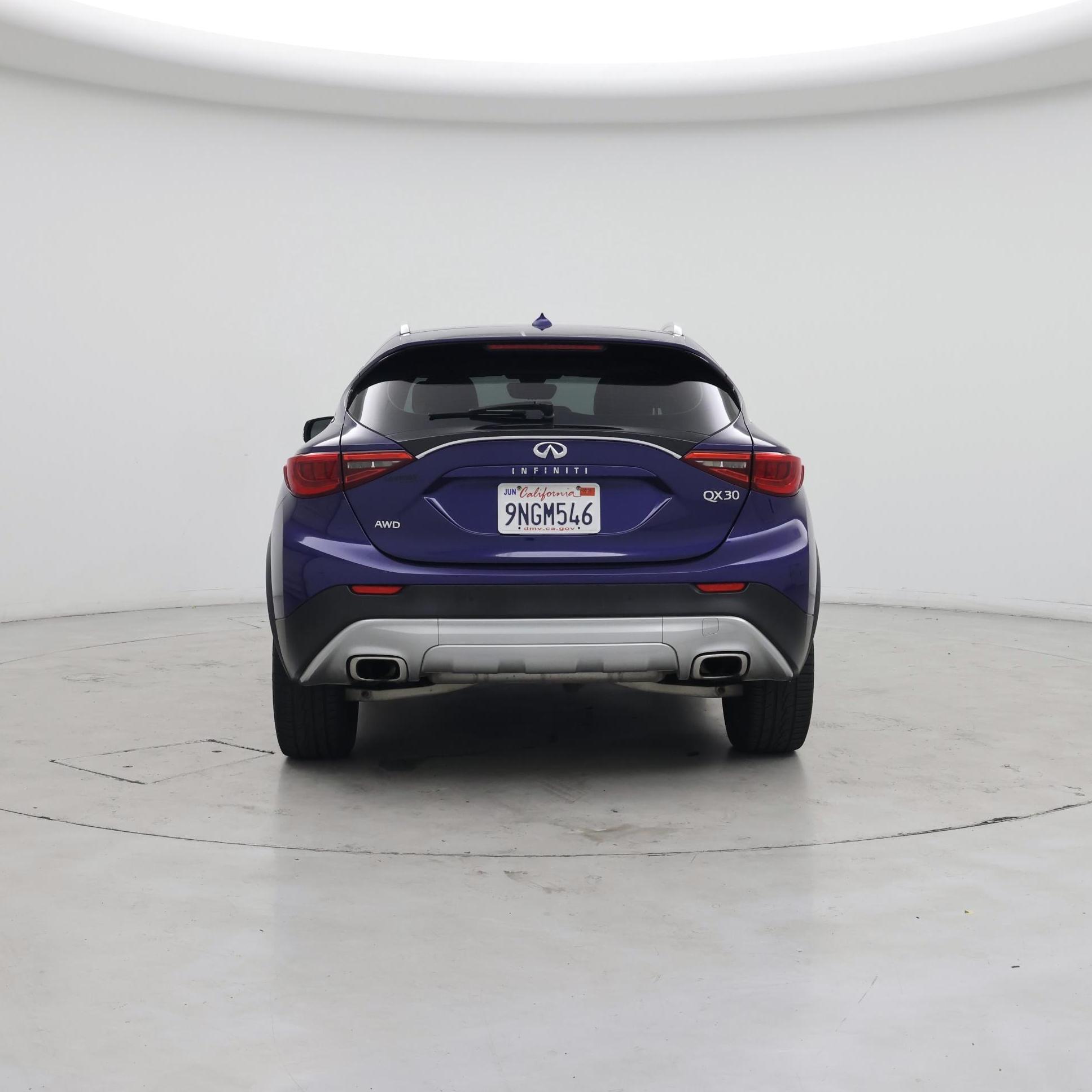 Thumbnail: 2018 INFINITI QX30 - 6