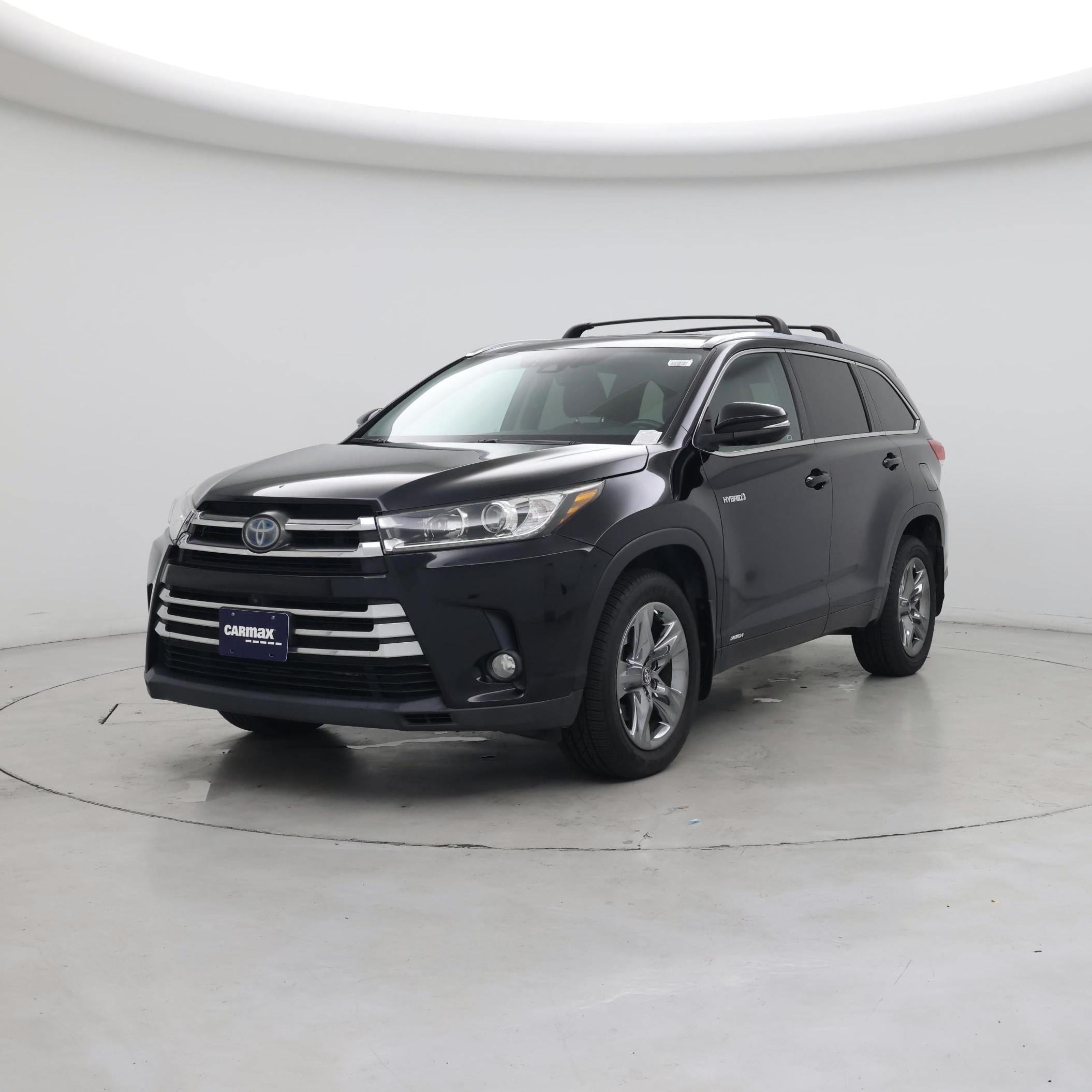 Thumbnail: 2017 Toyota Highlander - 4