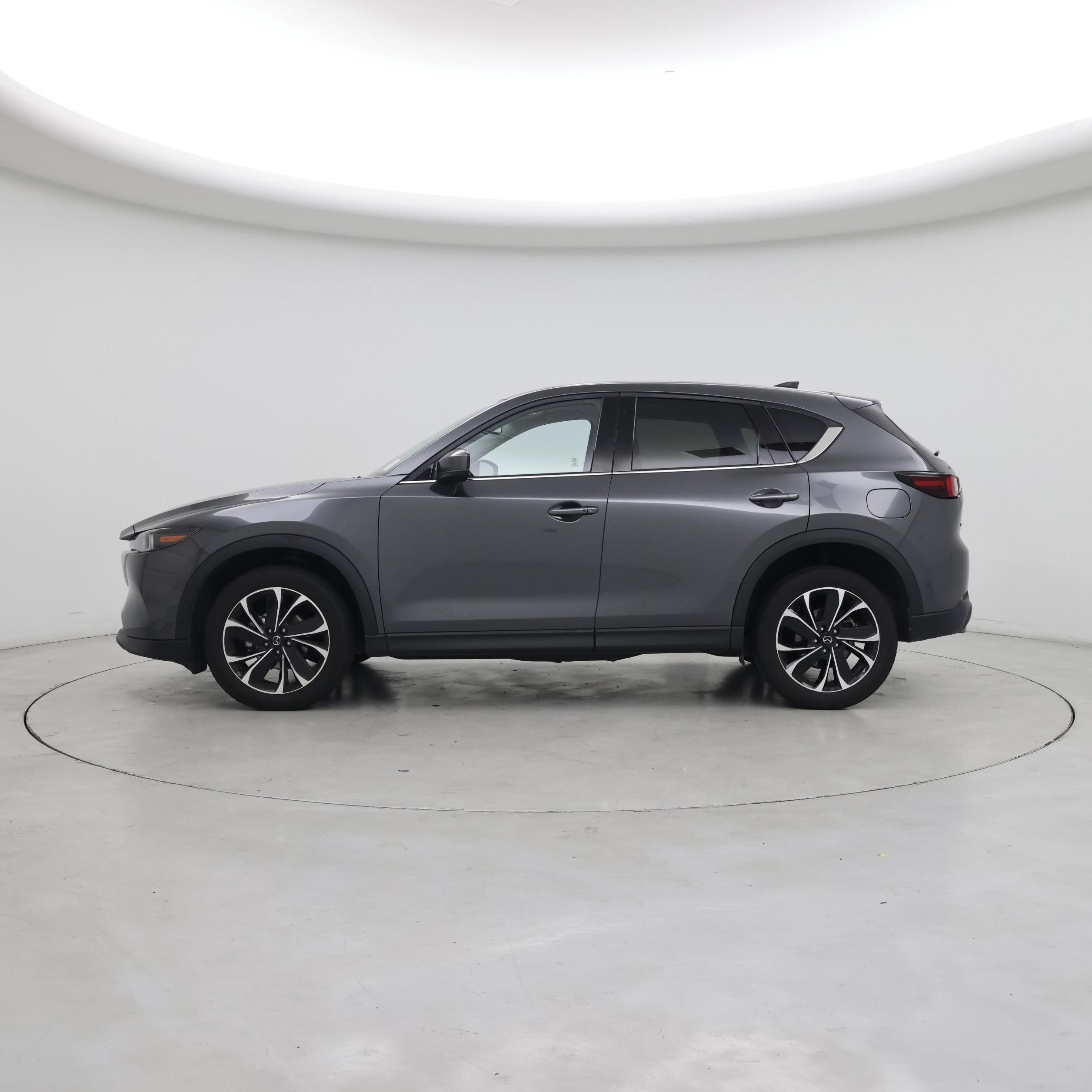 Thumbnail: 2022 Mazda CX-5 - 3