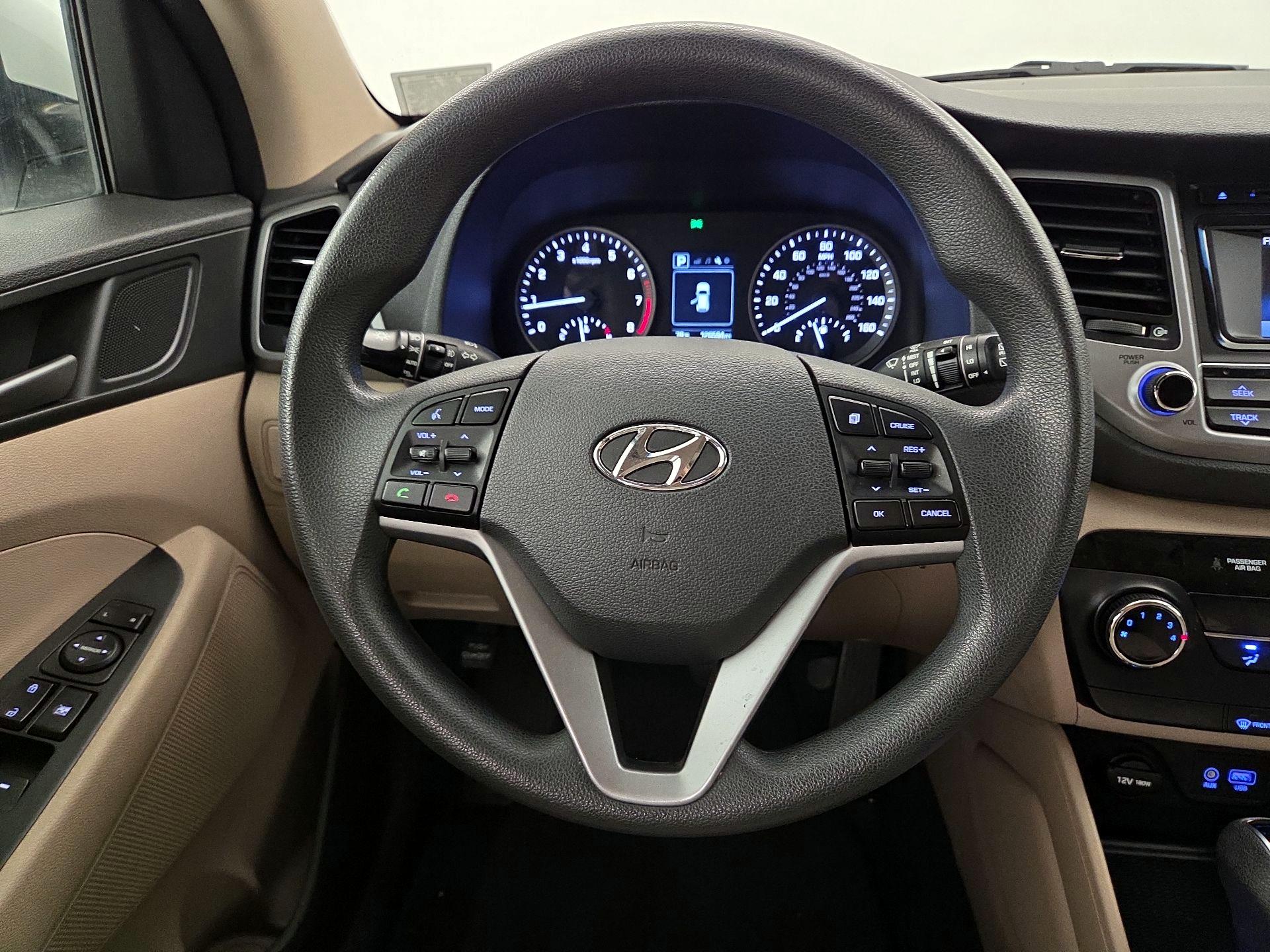 Thumbnail: 2017 Hyundai Tucson - 10
