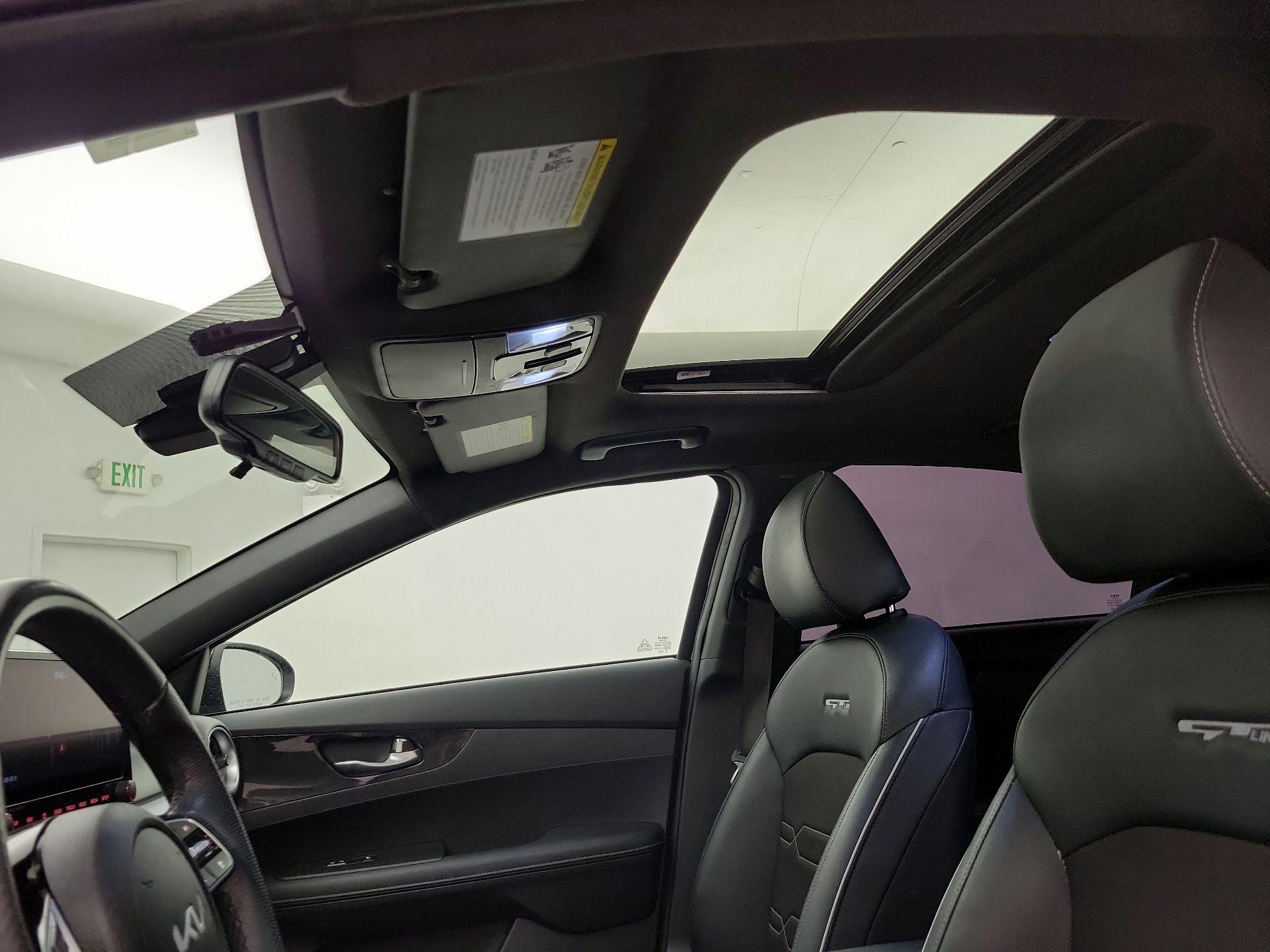 Thumbnail: 2022 Kia Forte - 20