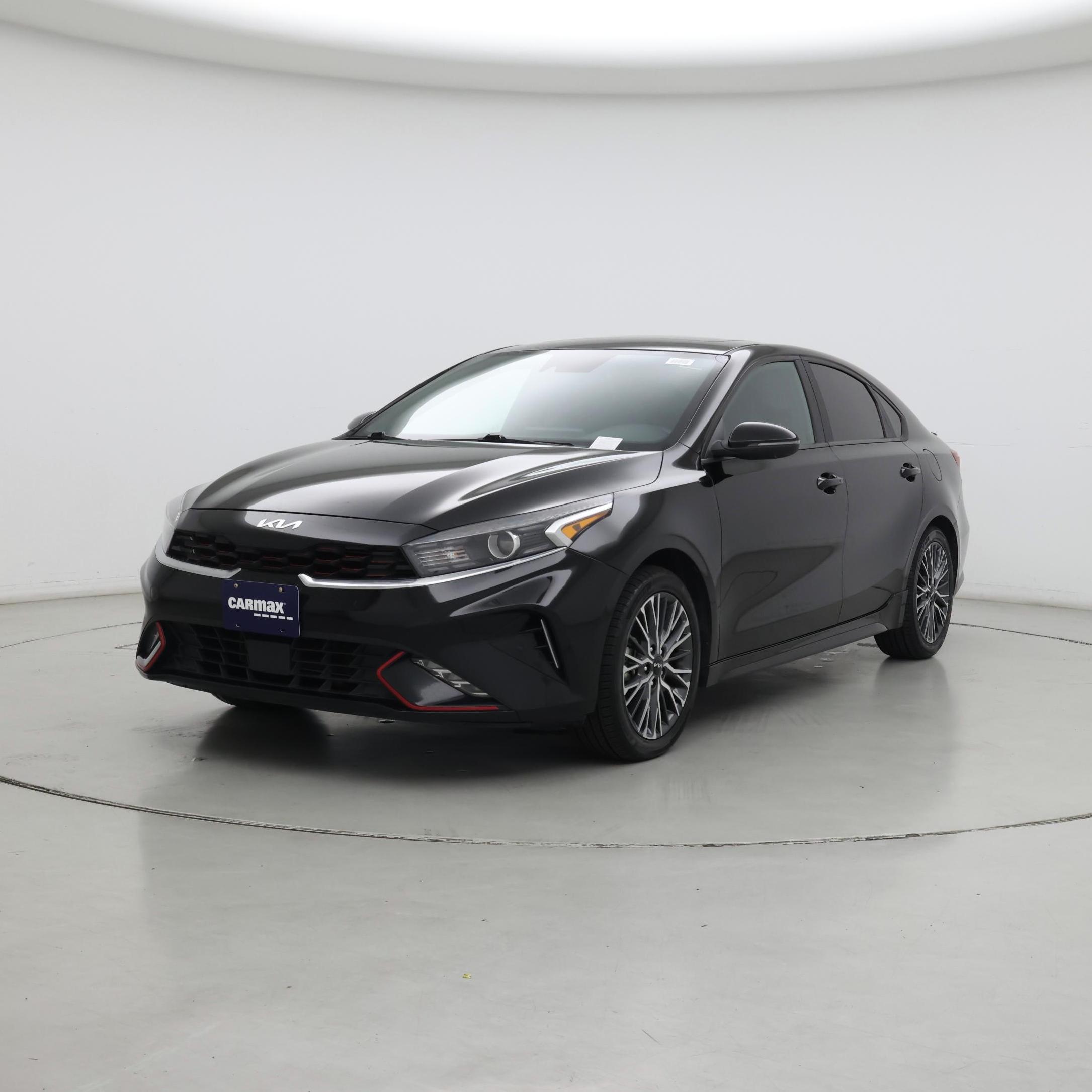 Thumbnail: 2022 Kia Forte - 4