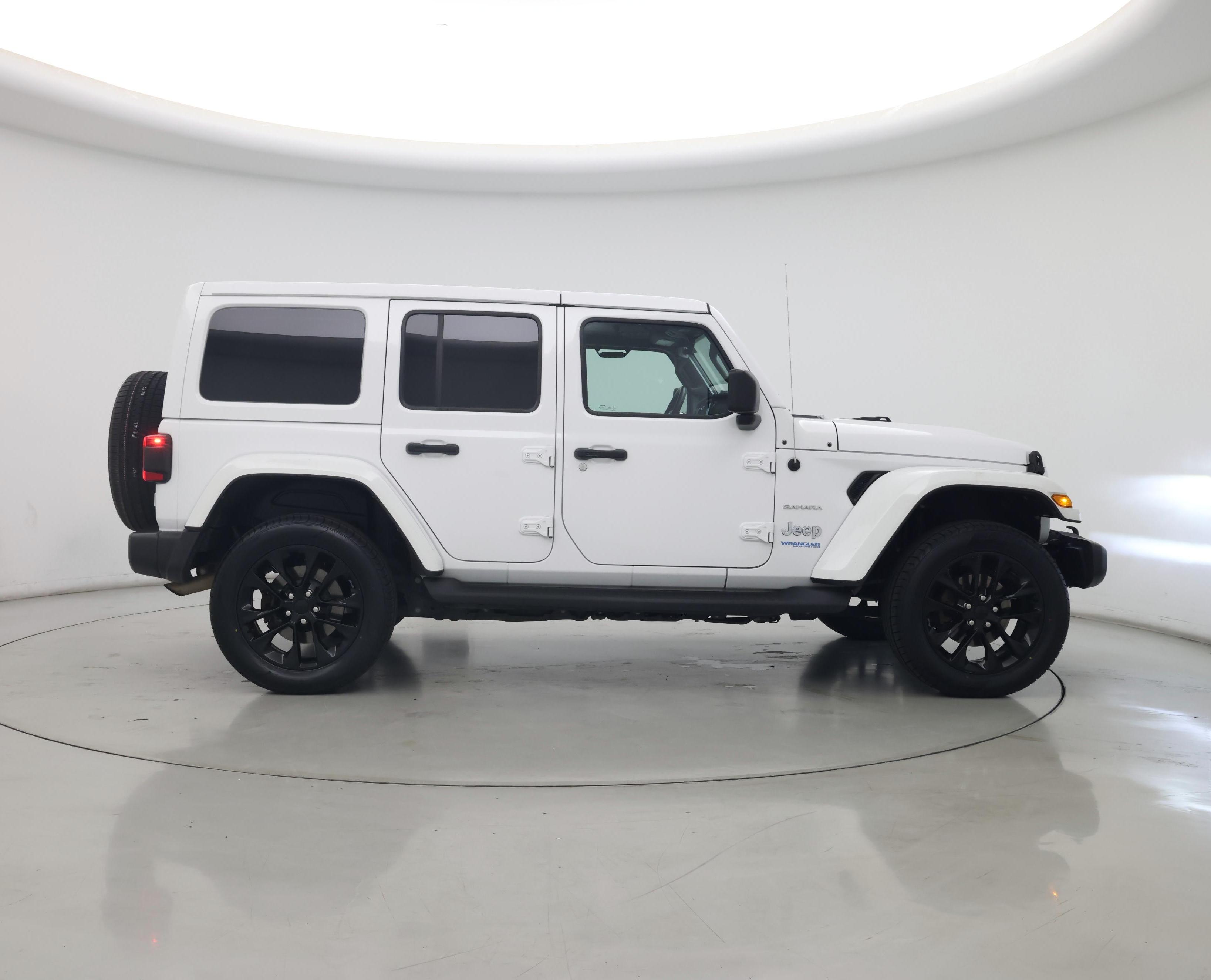Thumbnail: 2021 Jeep Wrangler - 7