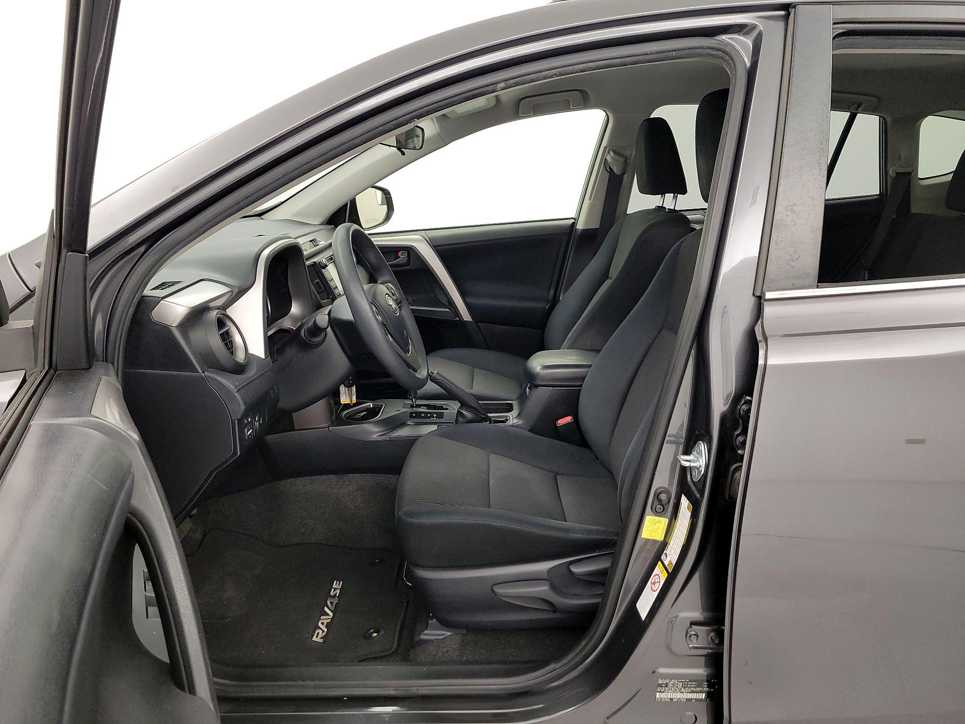 Thumbnail: 2017 Toyota RAV4 - 11