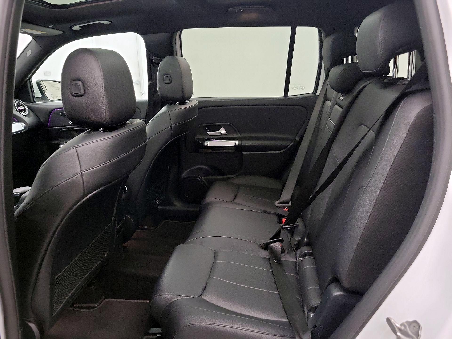 Thumbnail: 2021 Mercedes-Benz GLB - 20