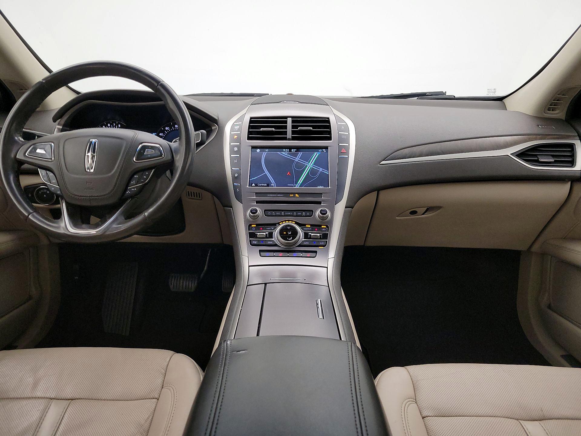 Thumbnail: 2018 Lincoln MKZ - 9