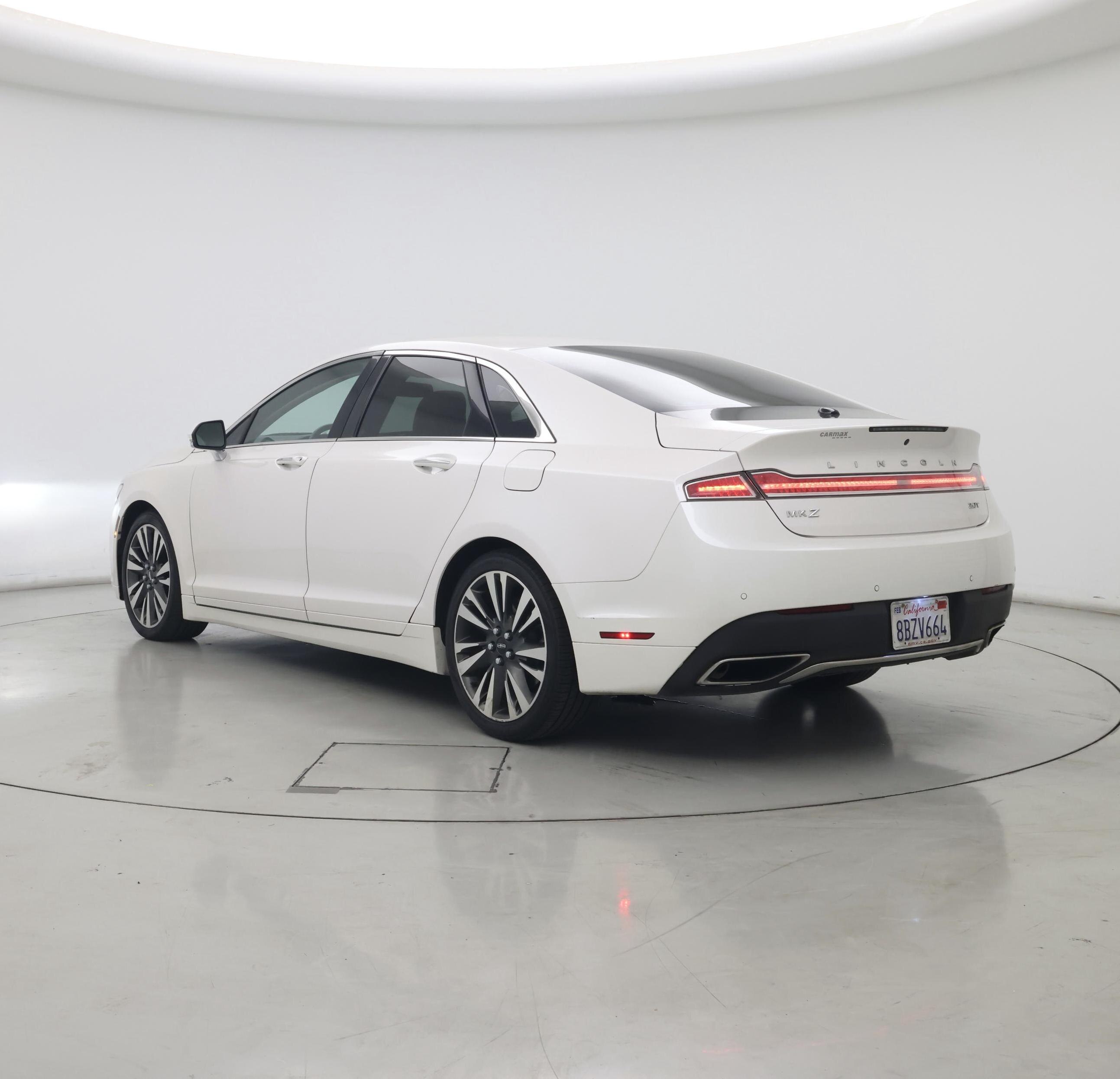 Thumbnail: 2018 Lincoln MKZ - 2