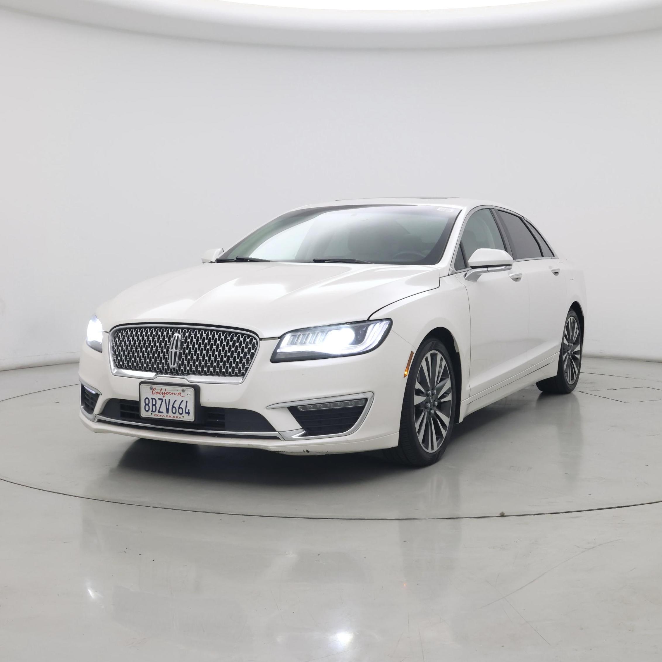 Thumbnail: 2018 Lincoln MKZ - 4