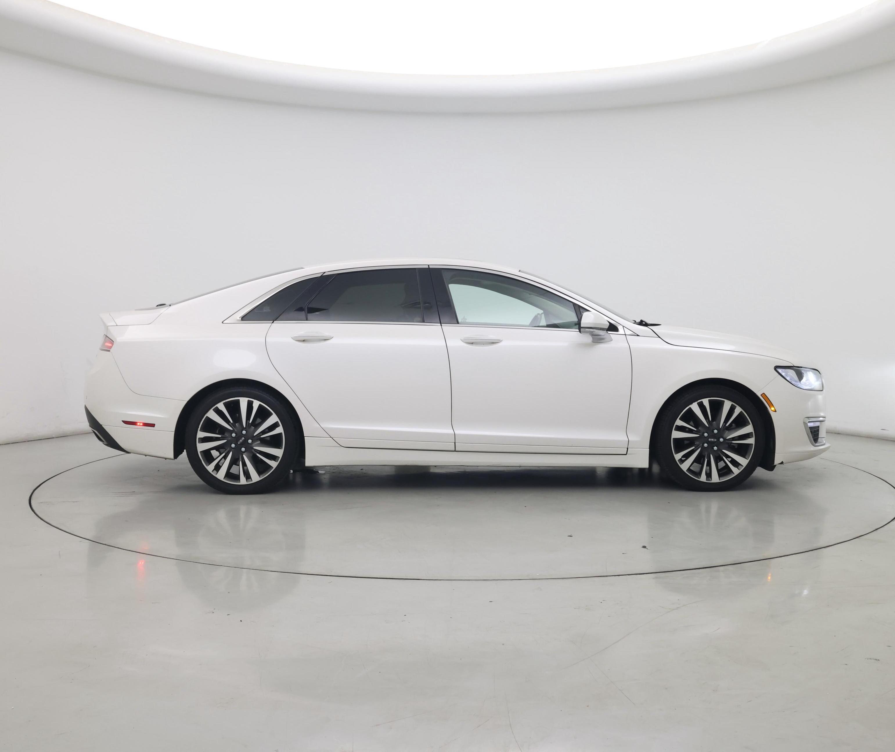 Thumbnail: 2018 Lincoln MKZ - 7
