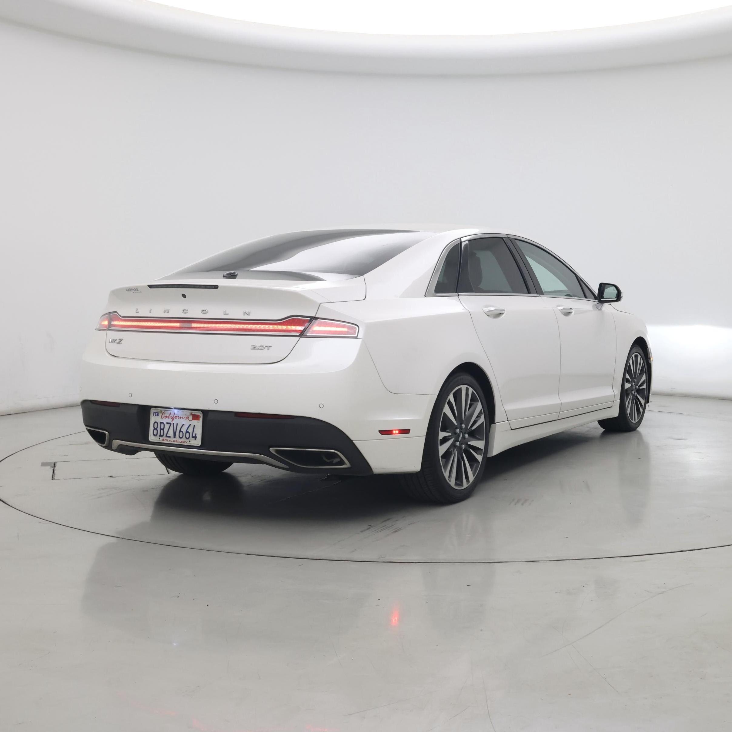 Thumbnail: 2018 Lincoln MKZ - 8