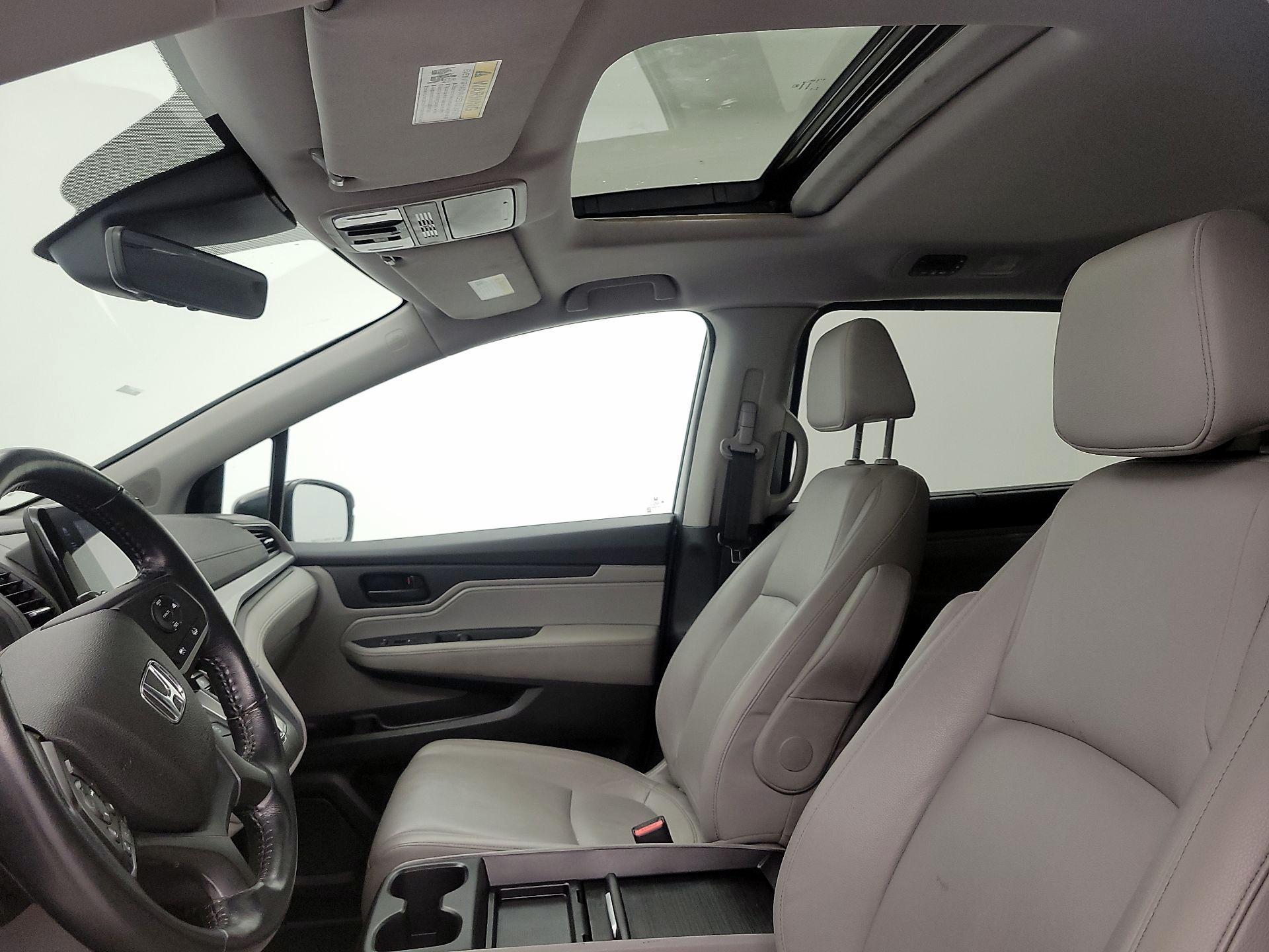 Thumbnail: 2022 Honda Odyssey - 19