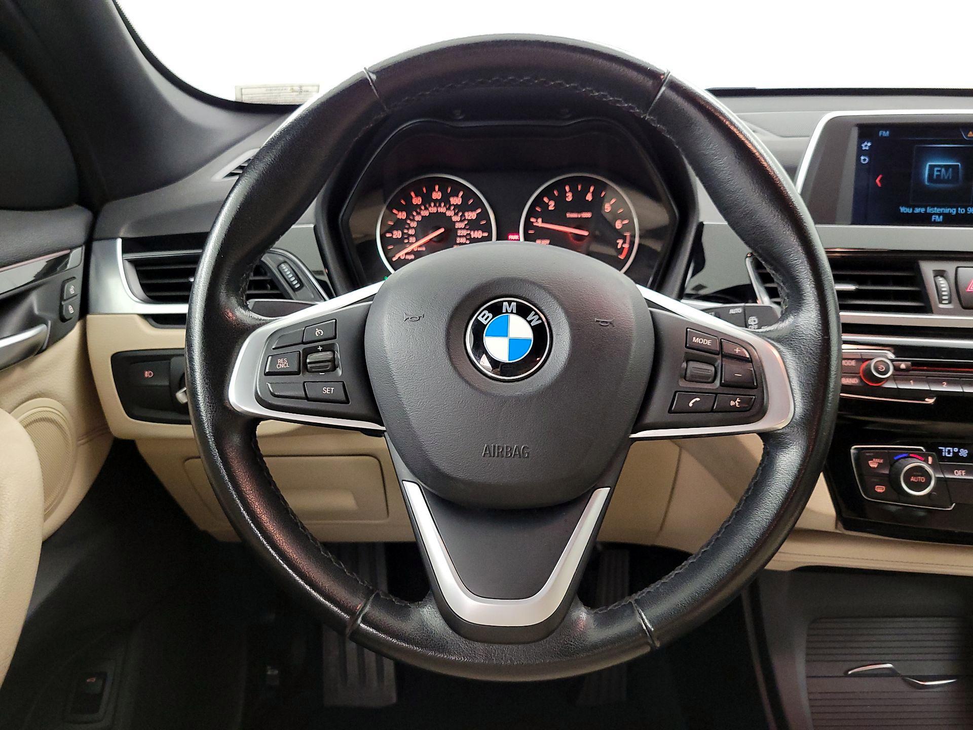Thumbnail: 2018 BMW X1 - 10