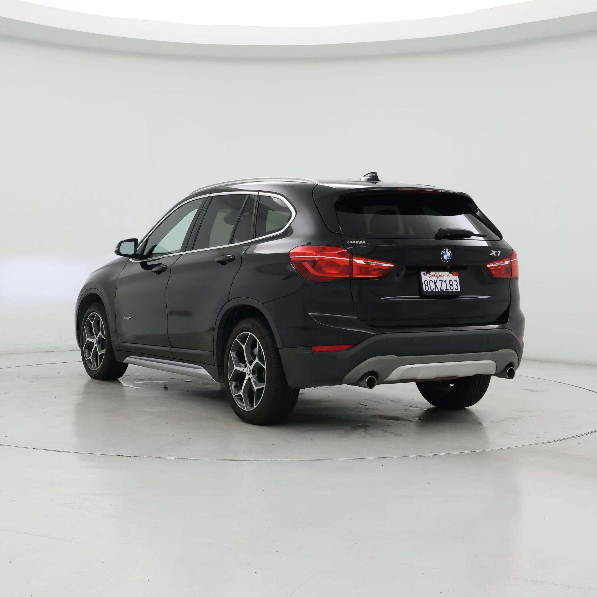 Thumbnail: 2018 BMW X1 - 2