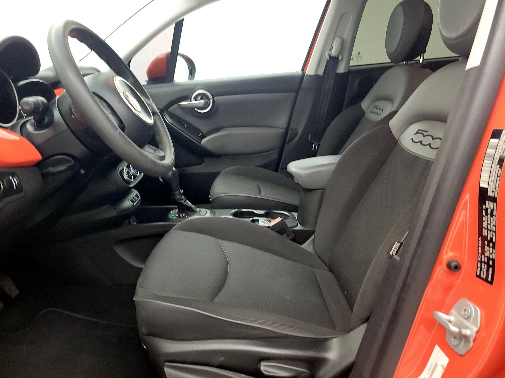 Thumbnail: 2016 Fiat 500X - 11