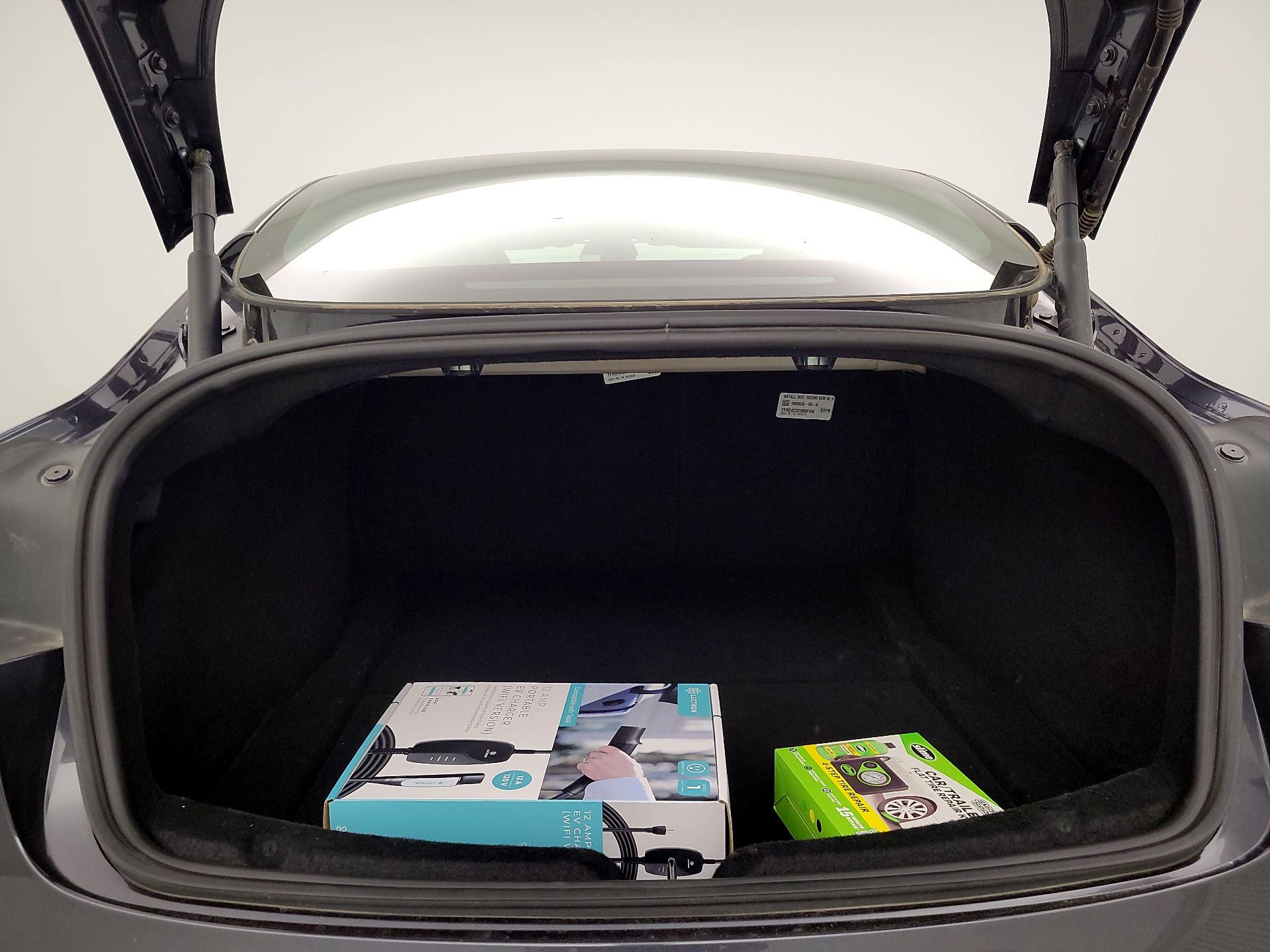 Thumbnail: 2024 Tesla Model 3 - 20