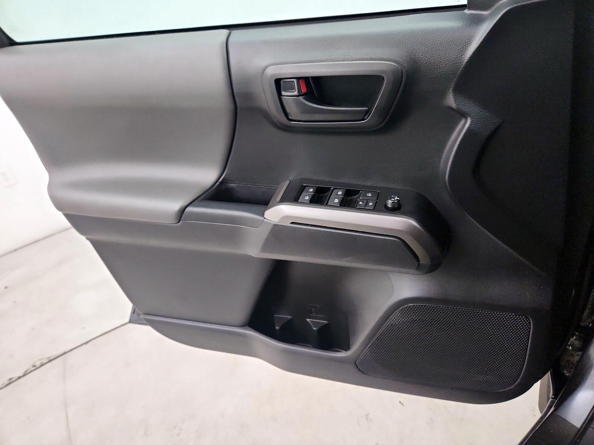 Thumbnail: 2023 Toyota Tacoma - 12