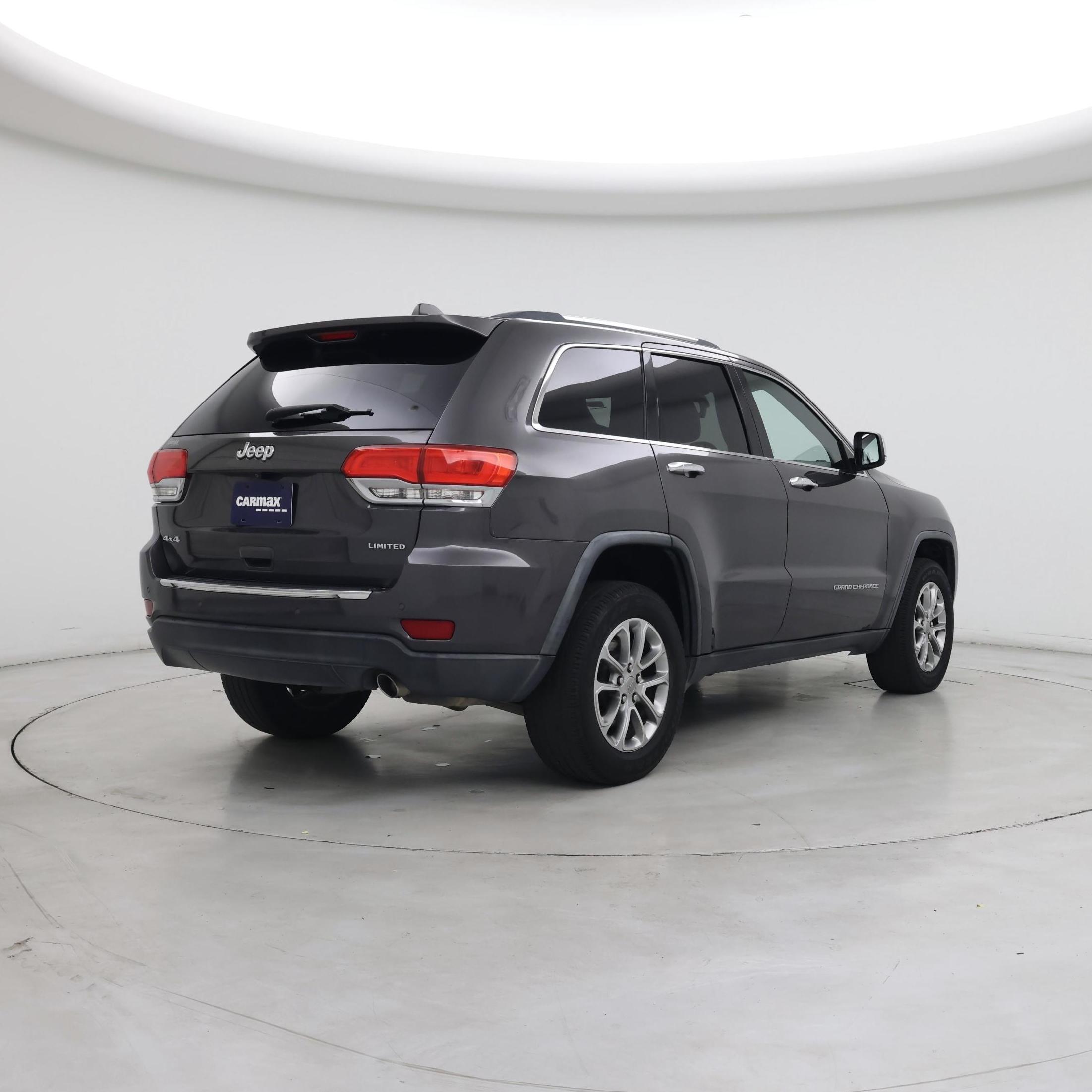 Thumbnail: 2016 Jeep Grand Cherokee - 8