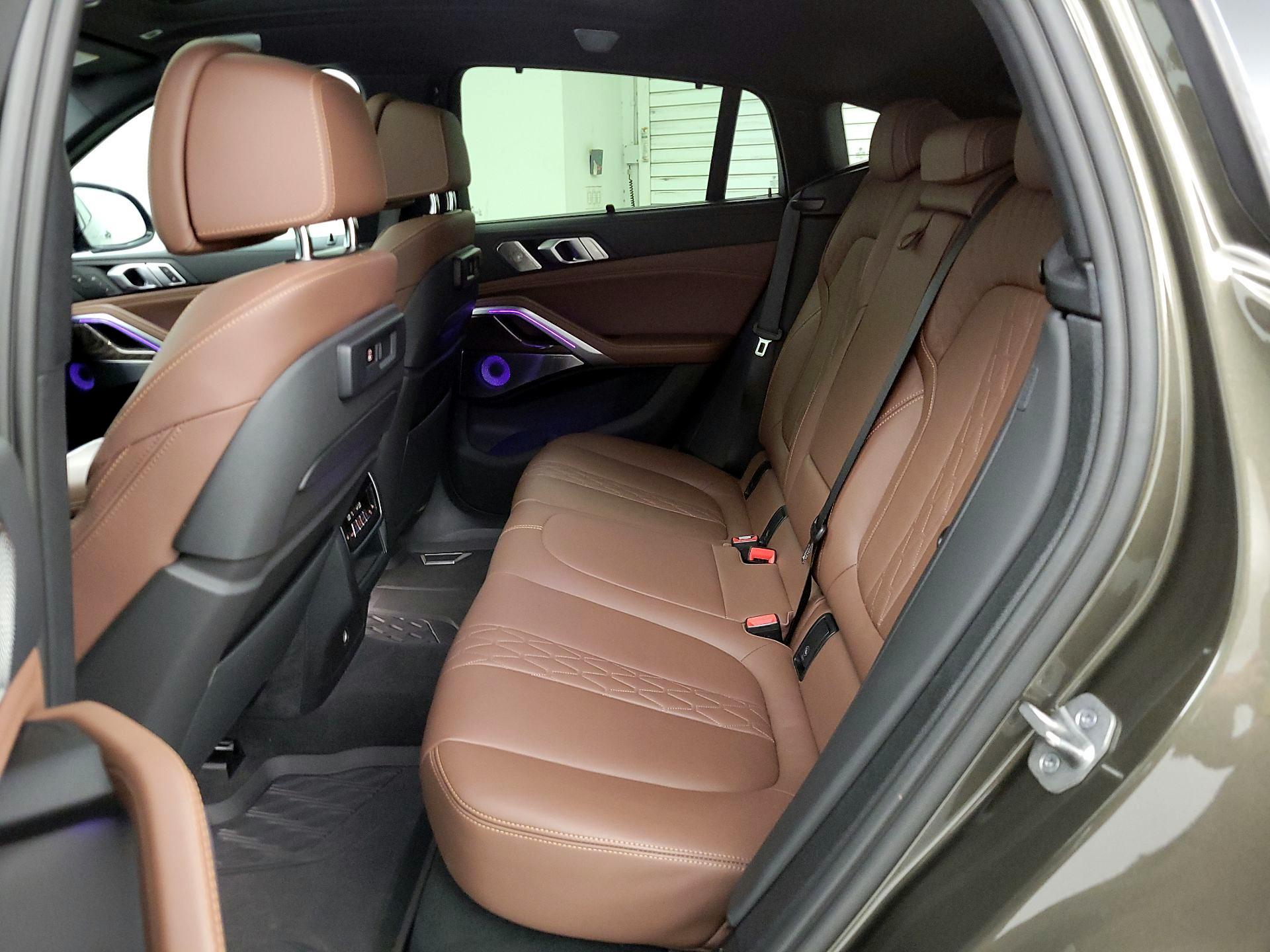 Thumbnail: 2023 BMW X6 - 20