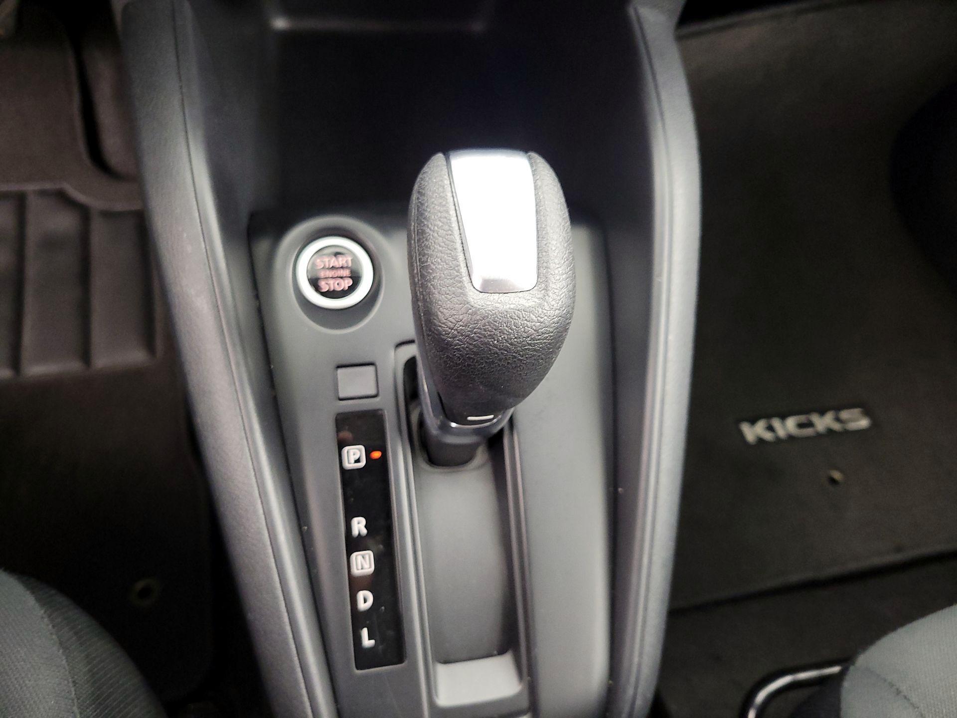 Thumbnail: 2024 Nissan Kicks - 17